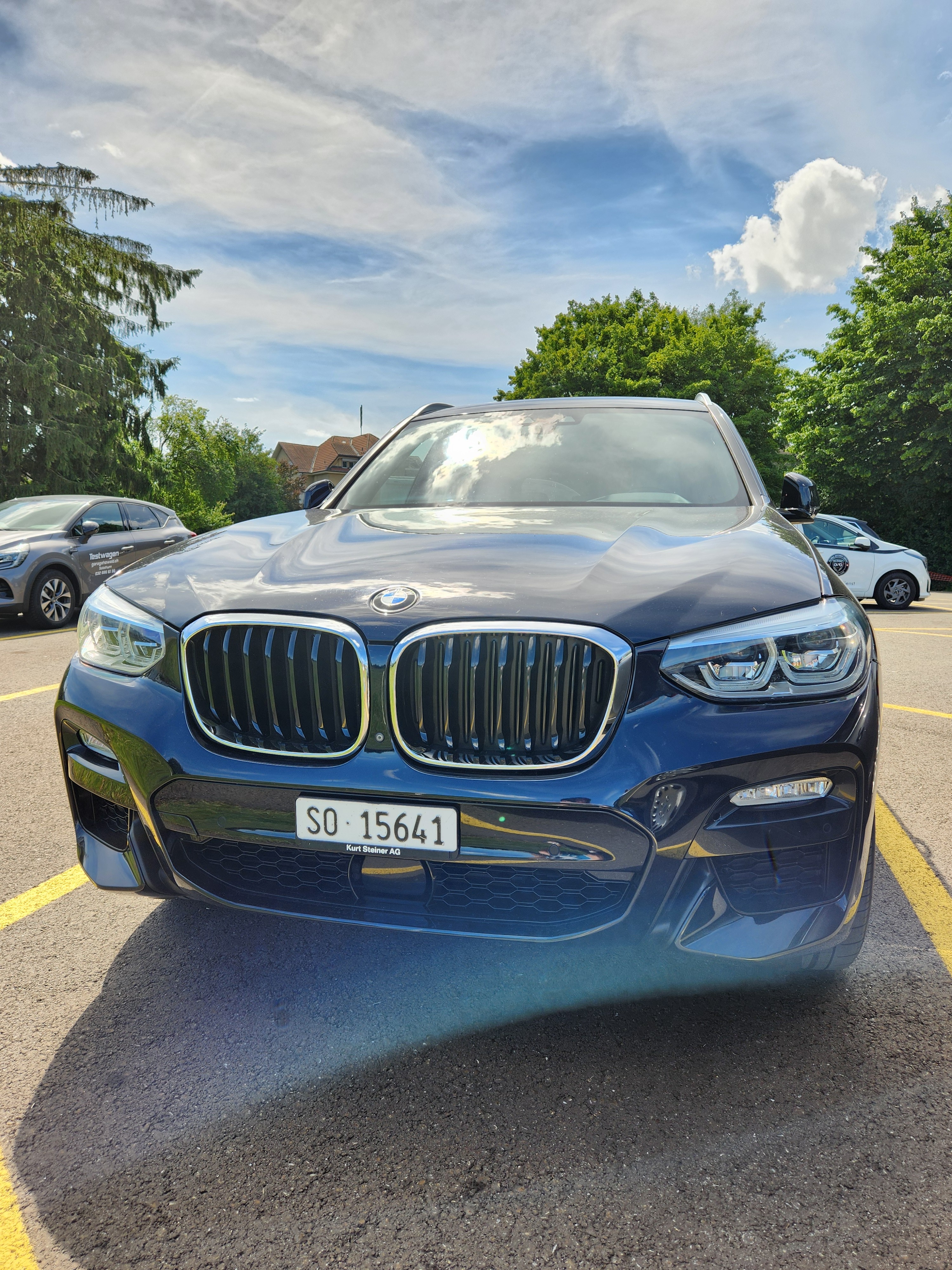 Car photo