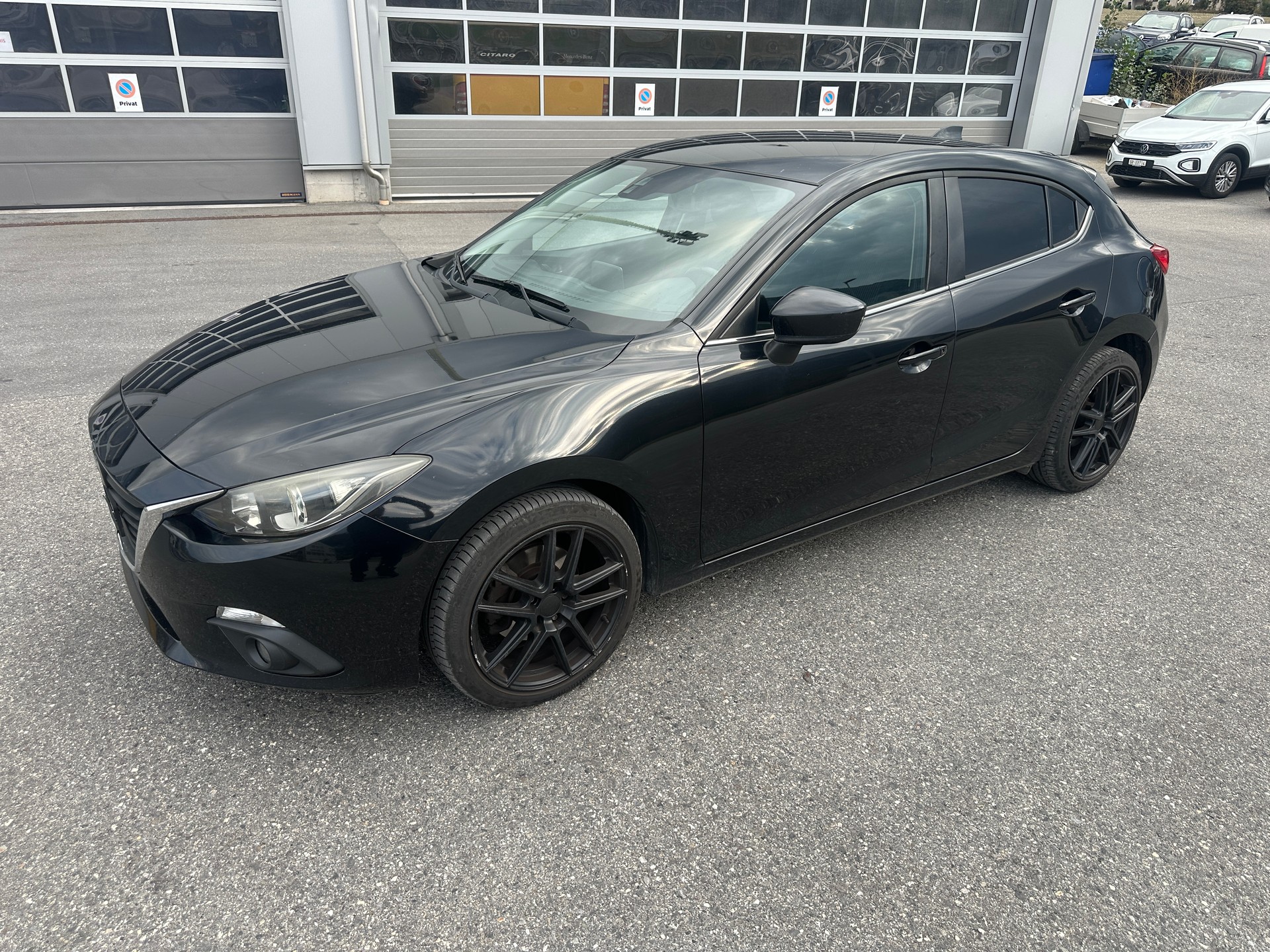 MAZDA 3 2.2 16V CD Revolution-image-2