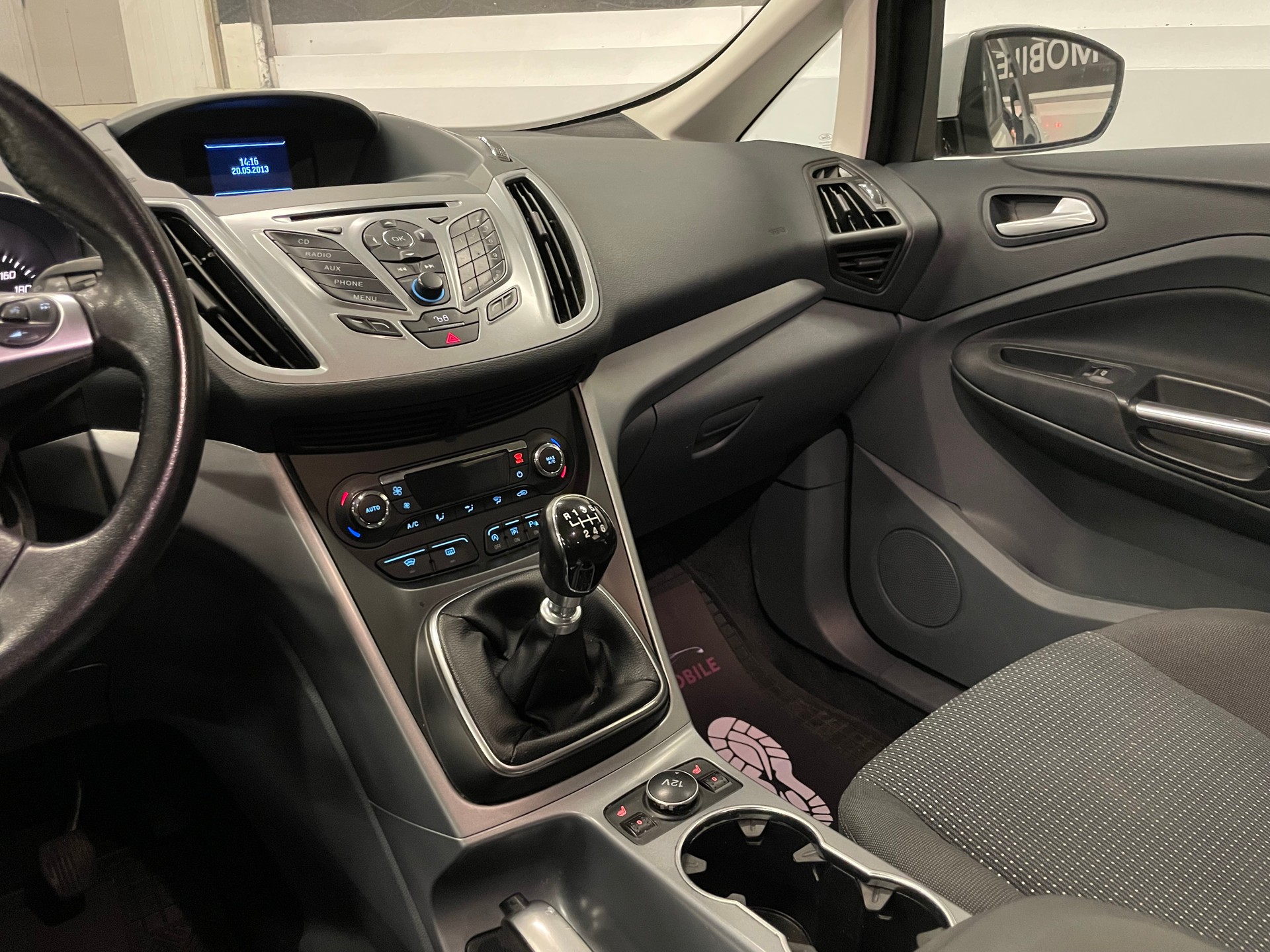 FORD Grand C-Max 1.0 SCTi Titanium 6-Plätze-image-10