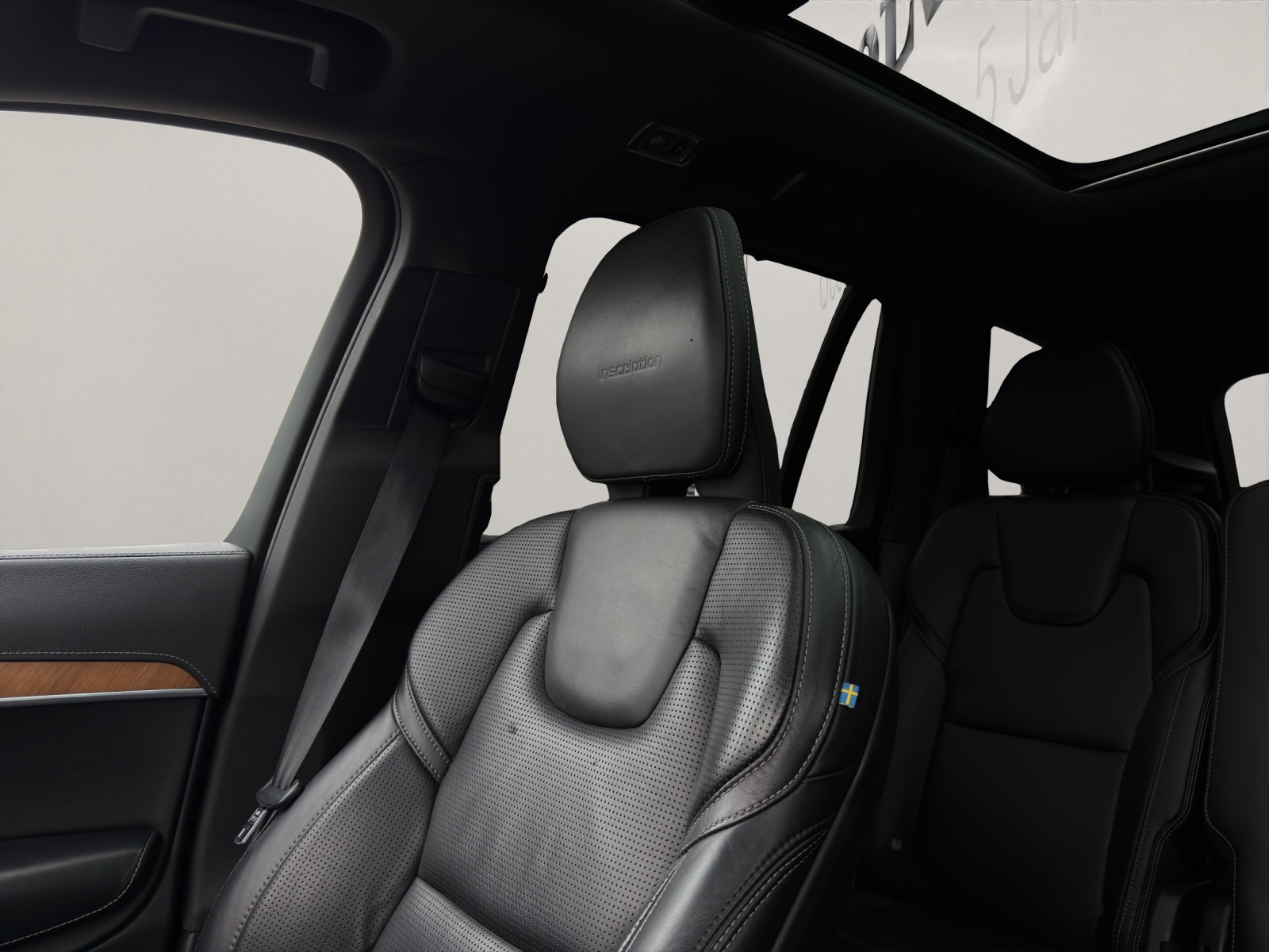 VOLVO XC90 2.0 T6 Inscription 7P. AWD-image-15