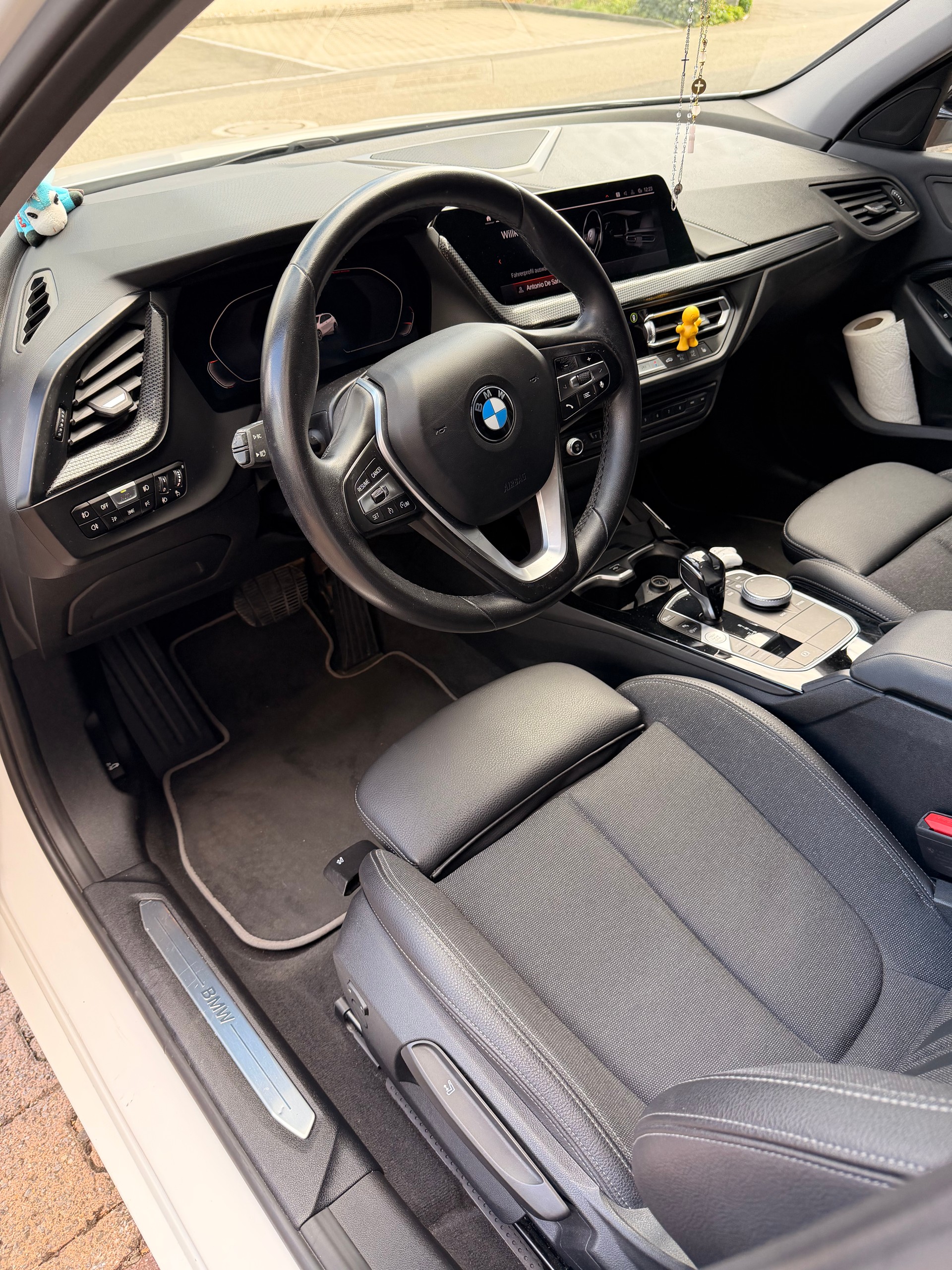 BMW 118i Sportline-image-4