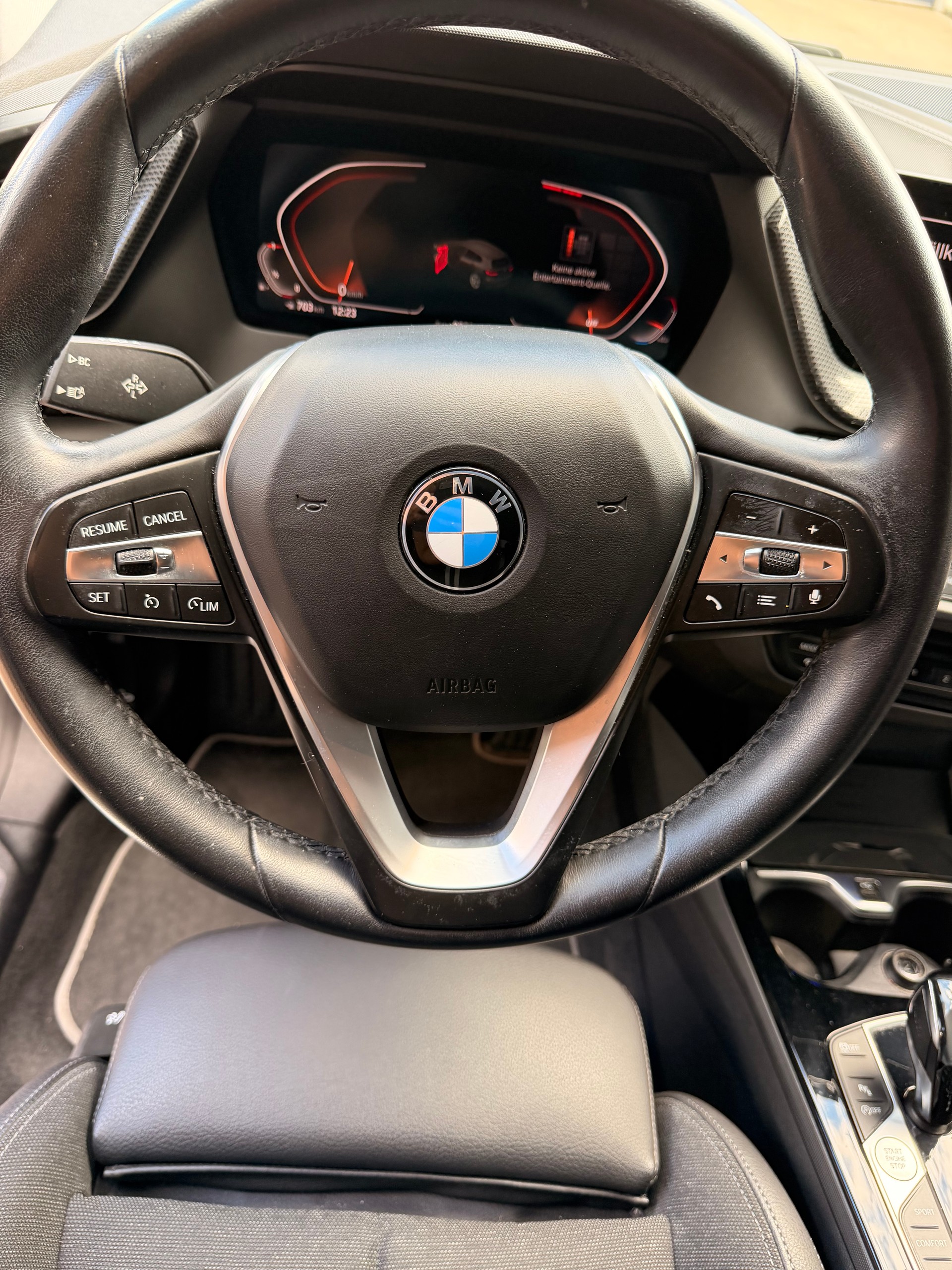 BMW 118i Sportline-image-3