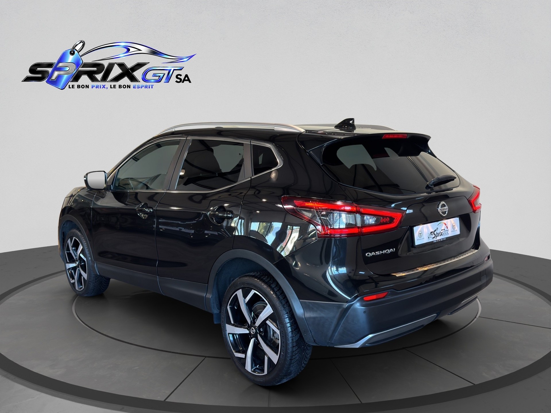 NISSAN Qashqai 1.6 dCi tekna+ ALL-MODE 4x4-image-2