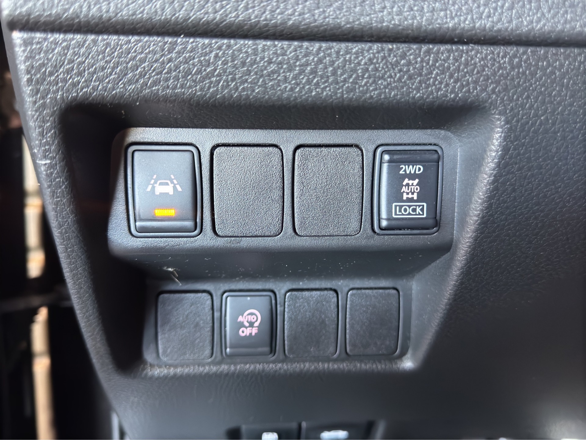 NISSAN Qashqai 1.6 dCi tekna+ ALL-MODE 4x4-image-23