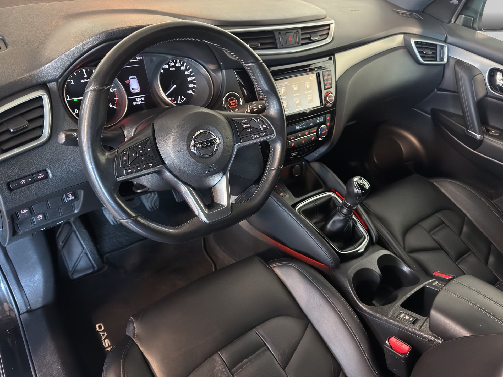 NISSAN Qashqai 1.6 dCi tekna+ ALL-MODE 4x4-image-7
