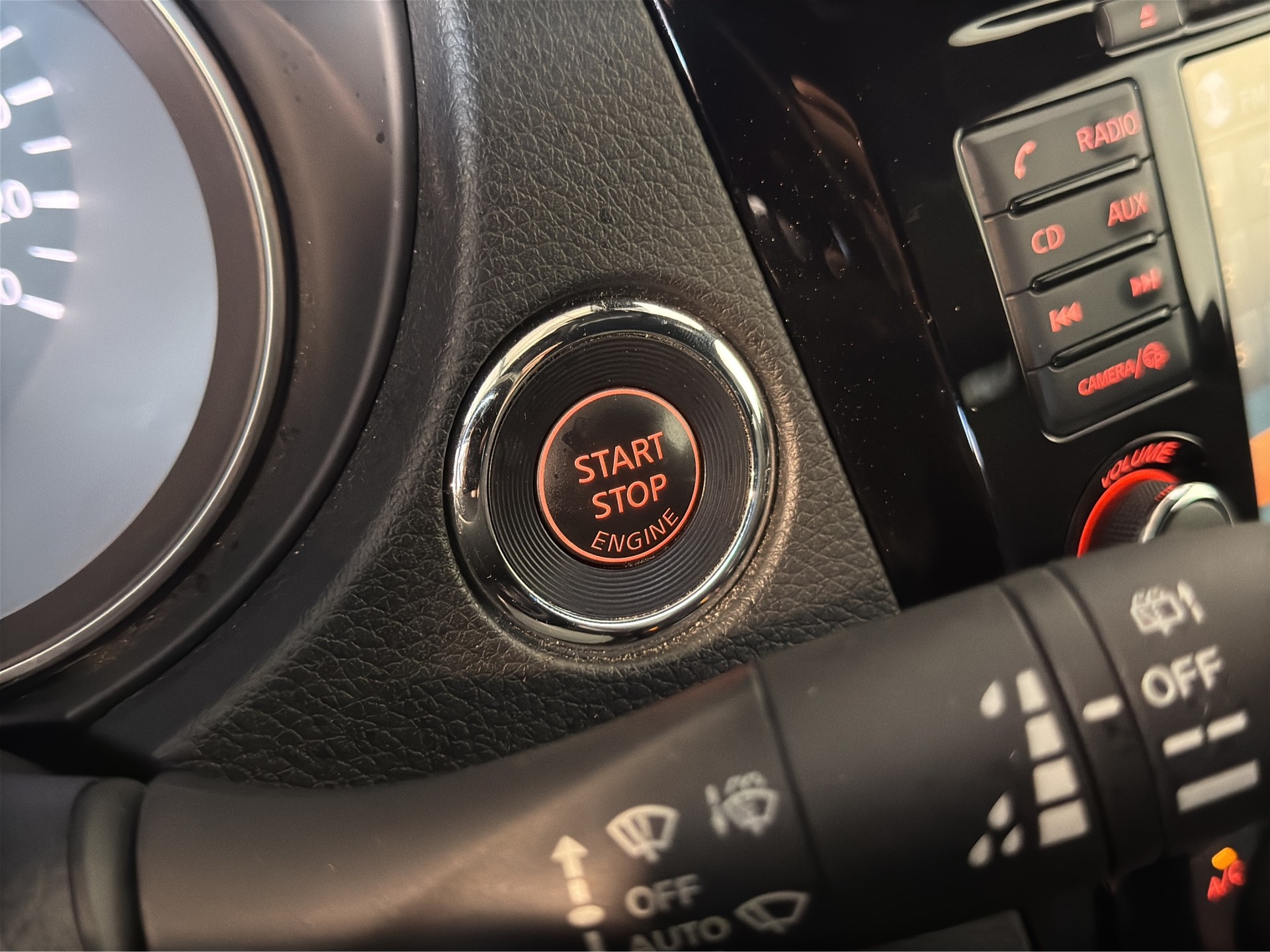 NISSAN Qashqai 1.6 dCi tekna+ ALL-MODE 4x4-image-22