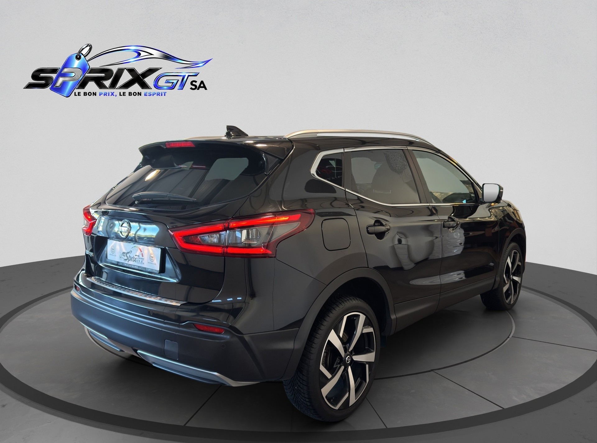 NISSAN Qashqai 1.6 dCi tekna+ ALL-MODE 4x4-image-3