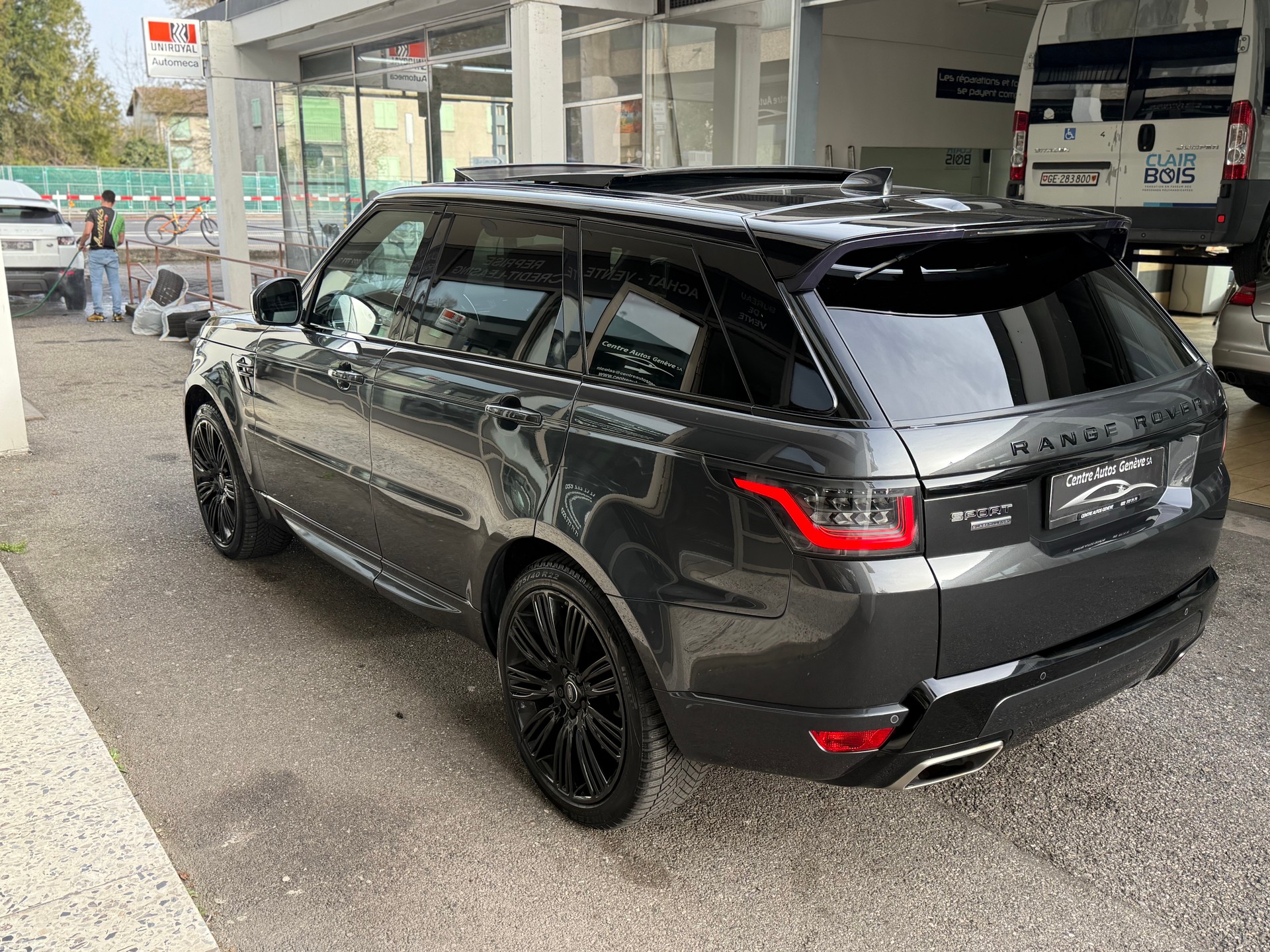 LAND ROVER Range Rover Sport 5.0 V8 S/C HSE Dynamic Automatic-image-4