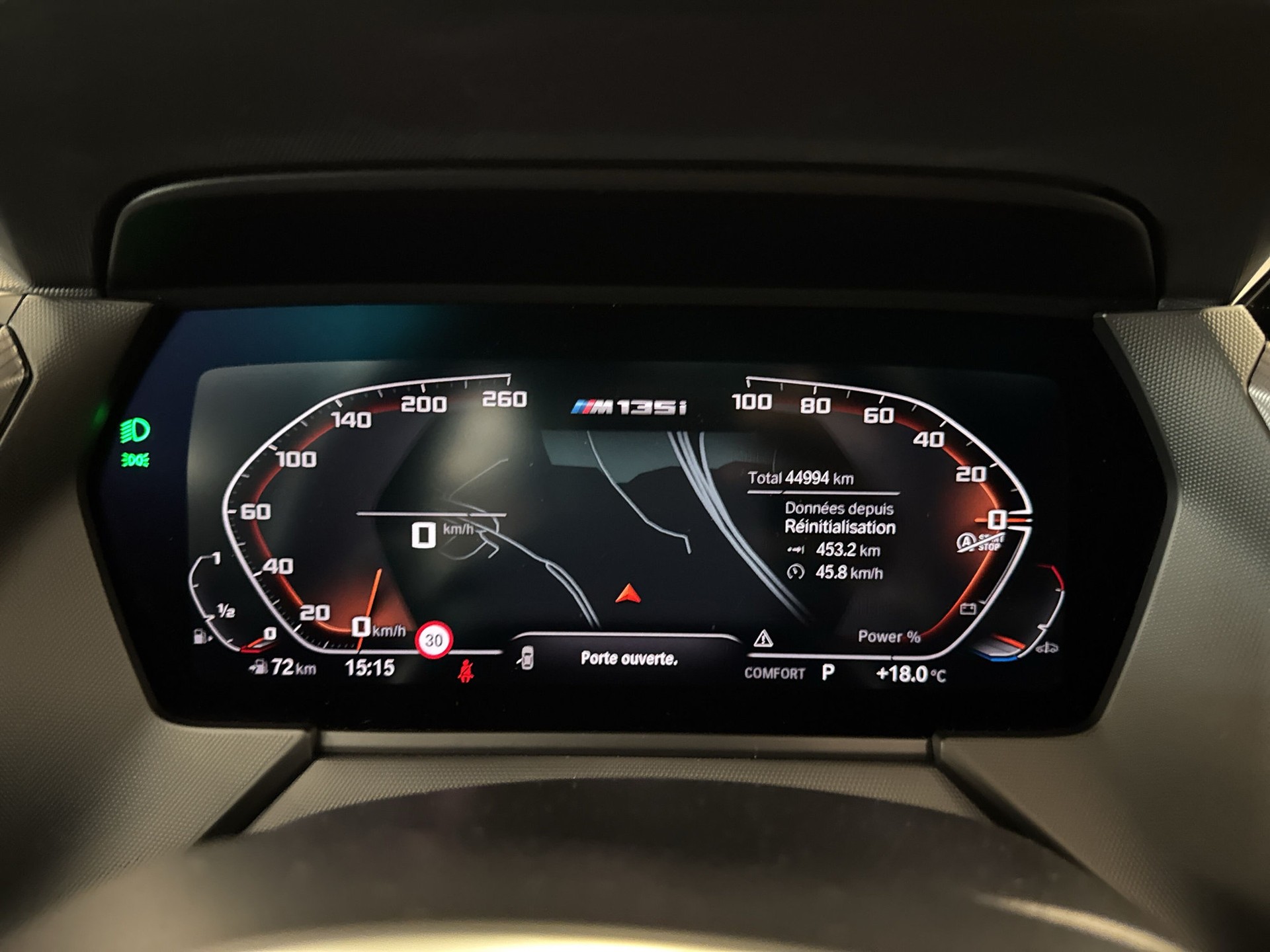 BMW M135i xDrive Swiss Performance Steptronic-image-13