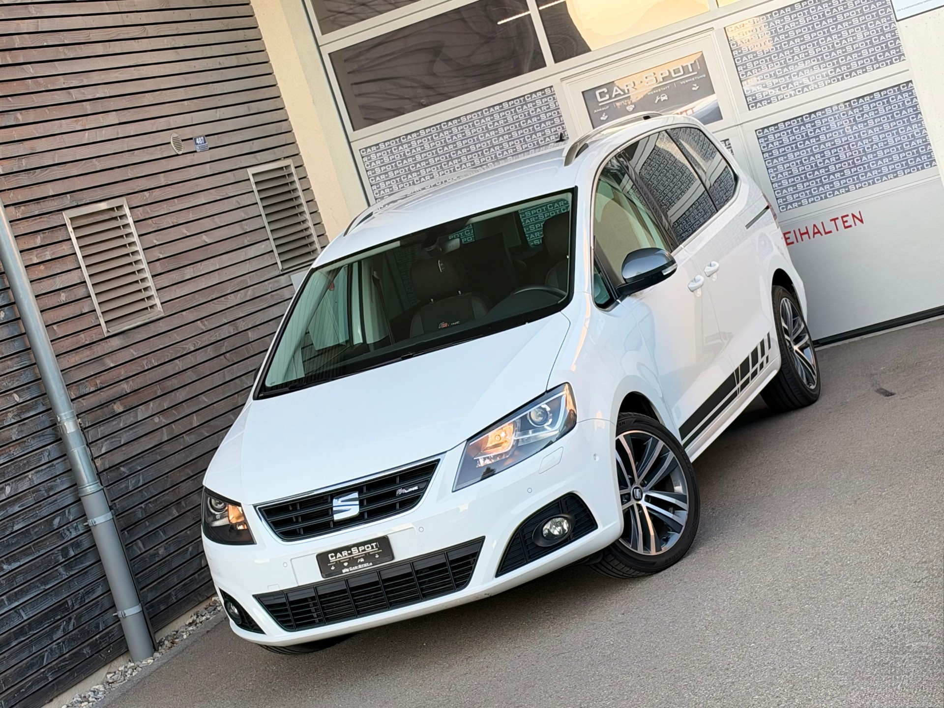 SEAT Alhambra 2.0 TDI FR Line 4Drive-image-0