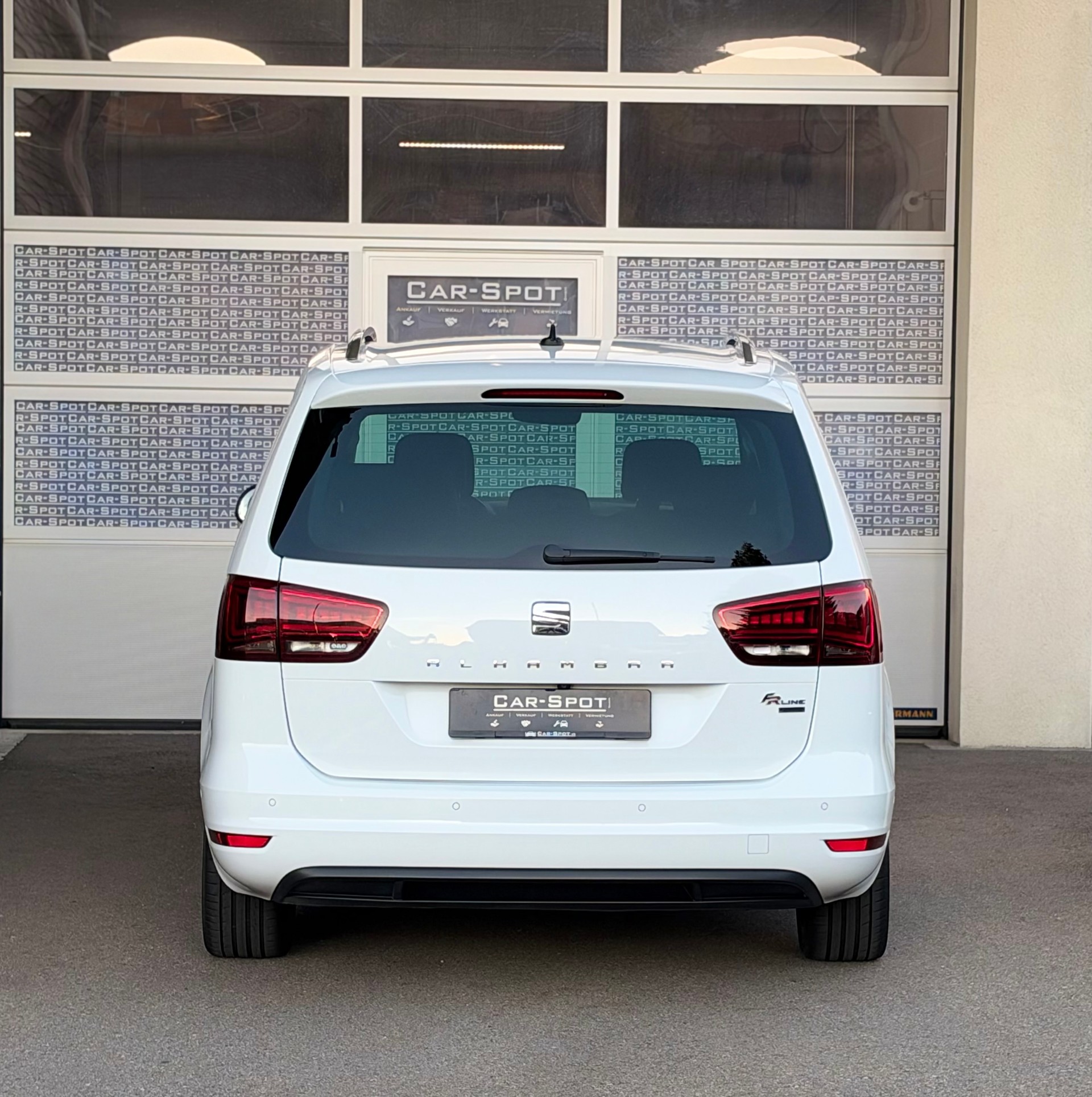 SEAT Alhambra 2.0 TDI FR Line 4Drive-image-4
