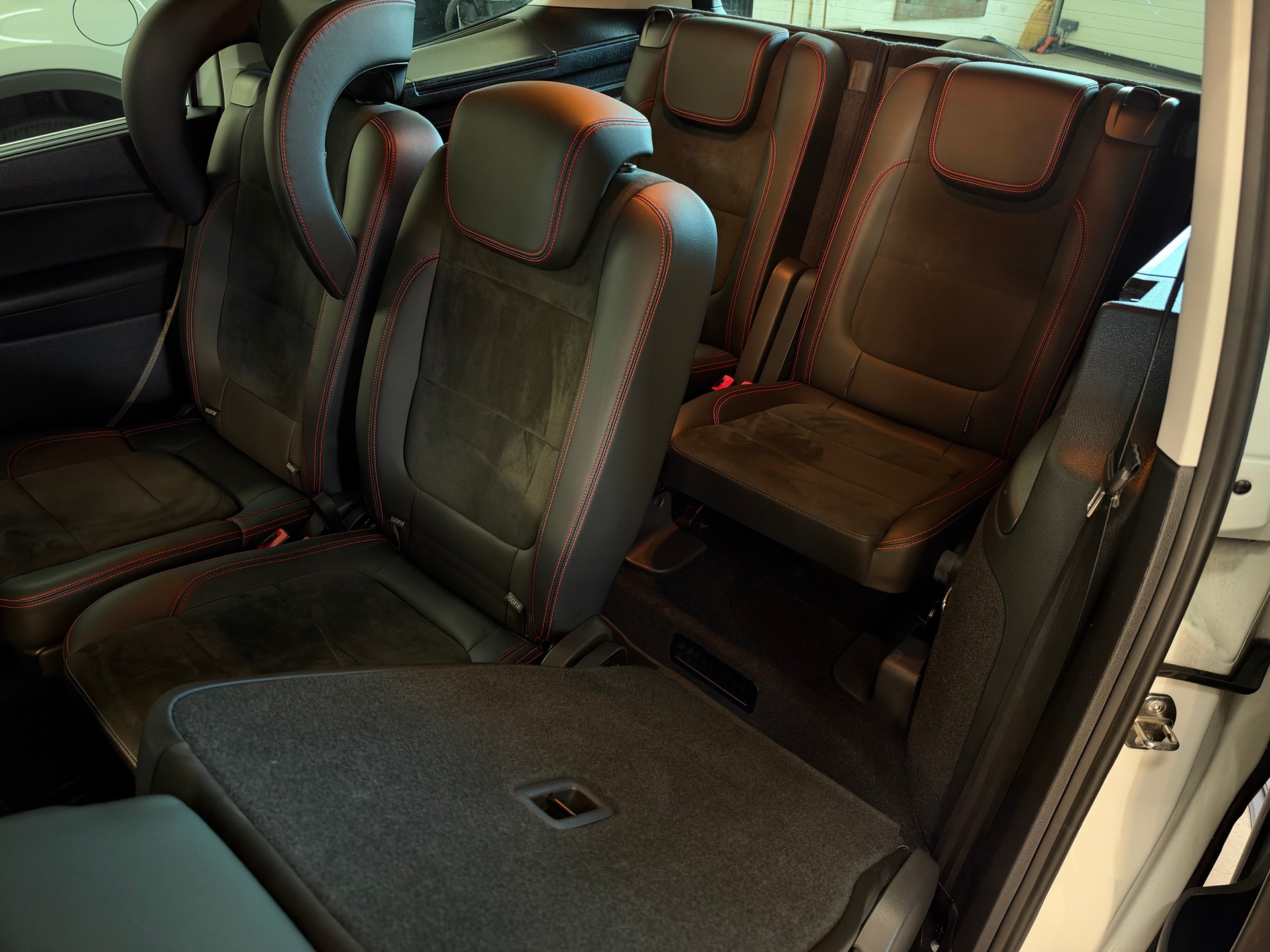 SEAT Alhambra 2.0 TDI FR Line 4Drive-image-14
