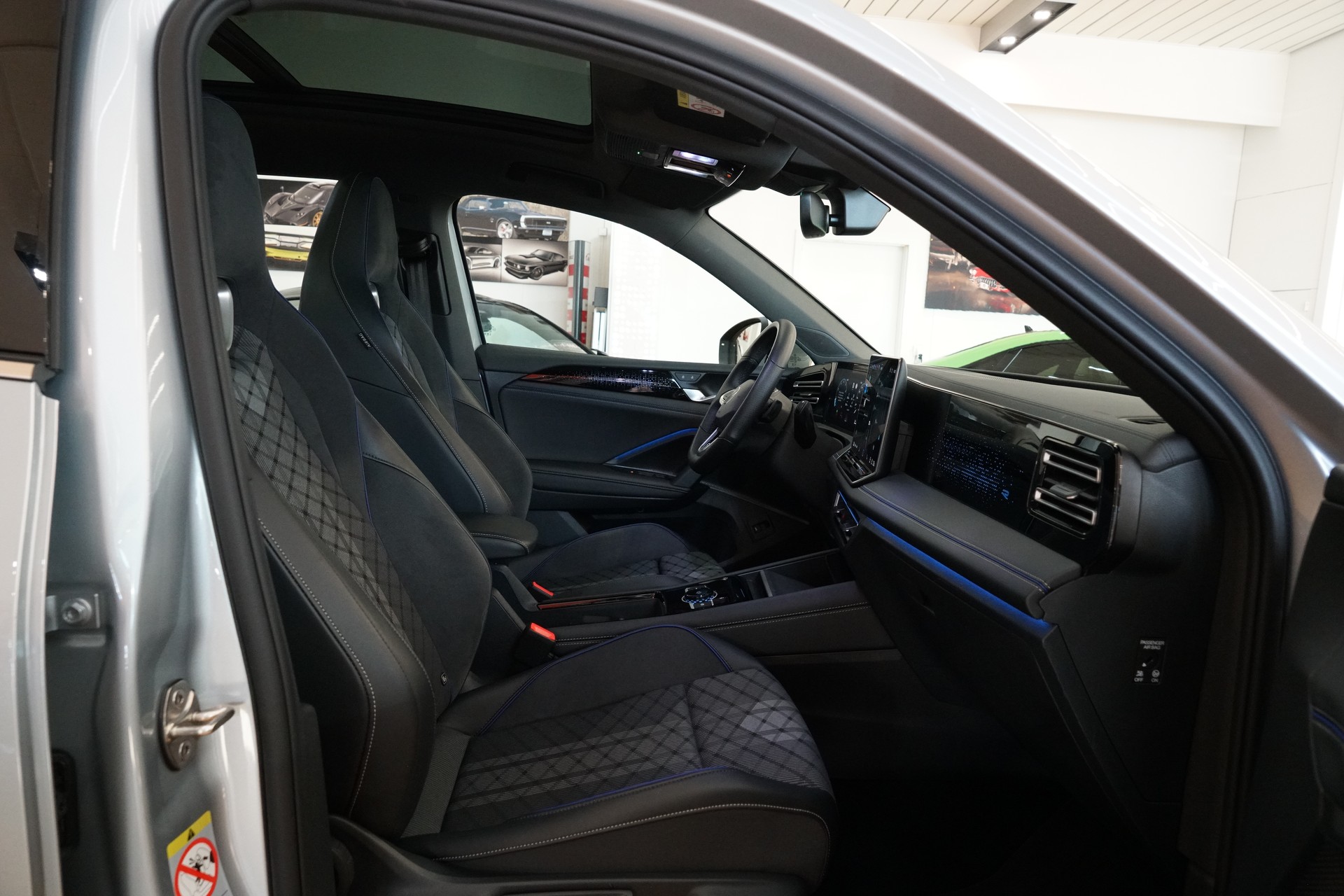 VW Tiguan 2.0 TSI DSG R-Line 4Motion-image-21
