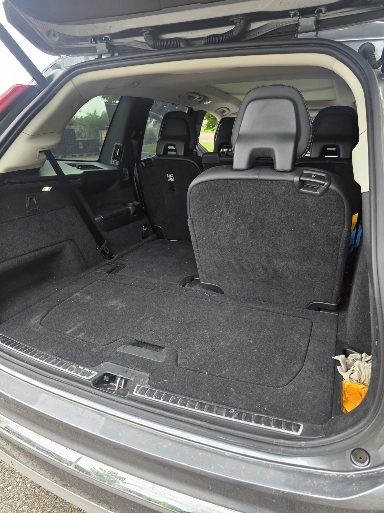 VOLVO 2.0 T8 TE Inscription 7P. eAWD-image-4