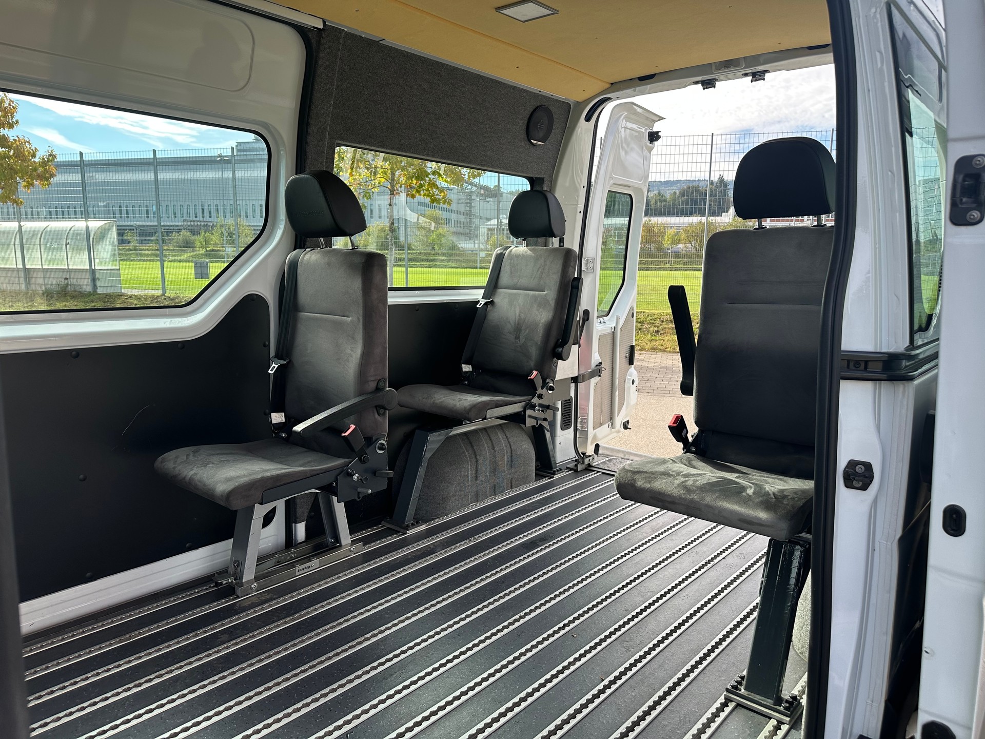 NISSAN NV400 F35.17 L2H2 FWD Comfort-image-13