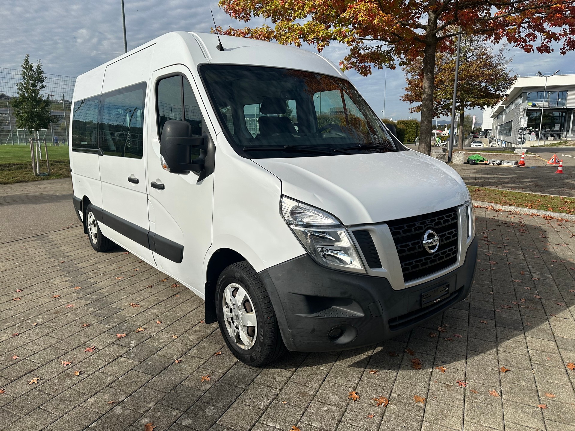 NISSAN NV400 F35.17 L2H2 FWD Comfort-showroom-element-2