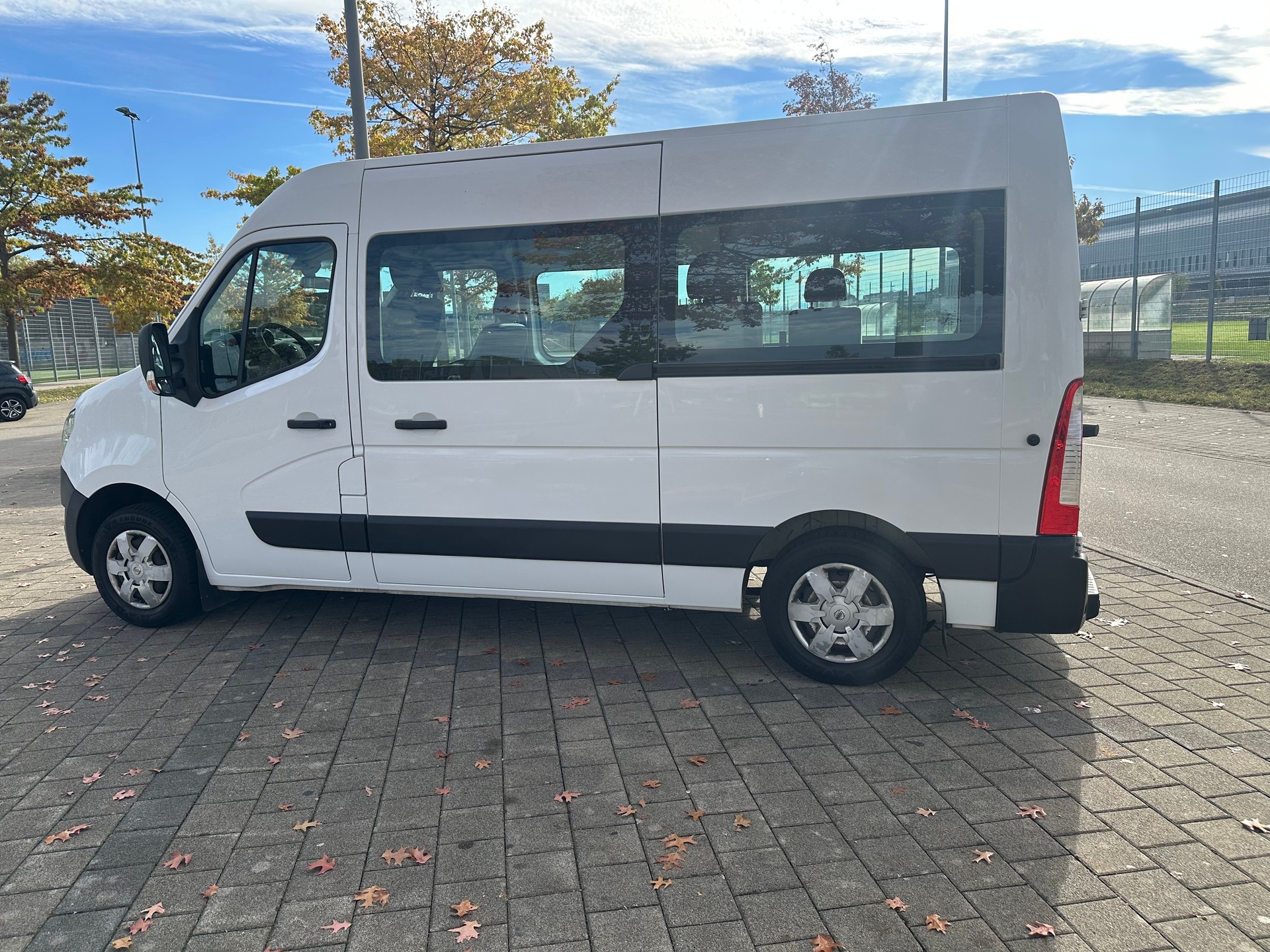 NISSAN NV400 F35.17 L2H2 FWD Comfort-image-7