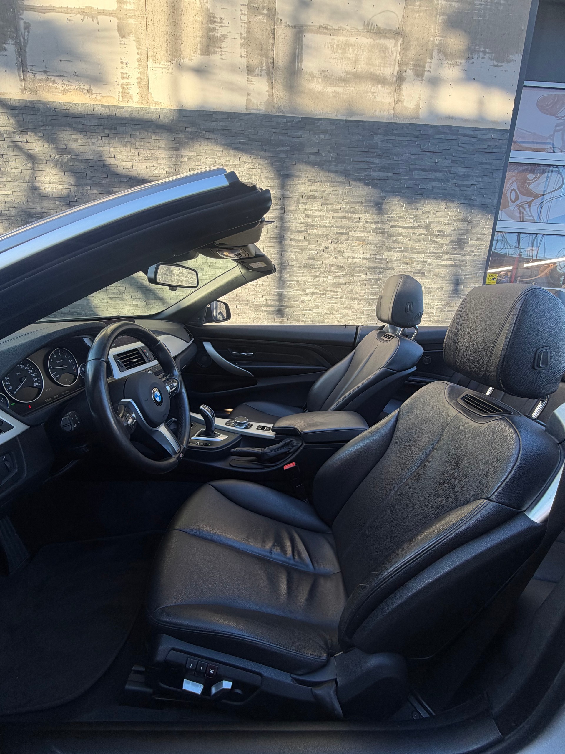 BMW 440i Cabriolet Luxury Line Steptronic-image-9