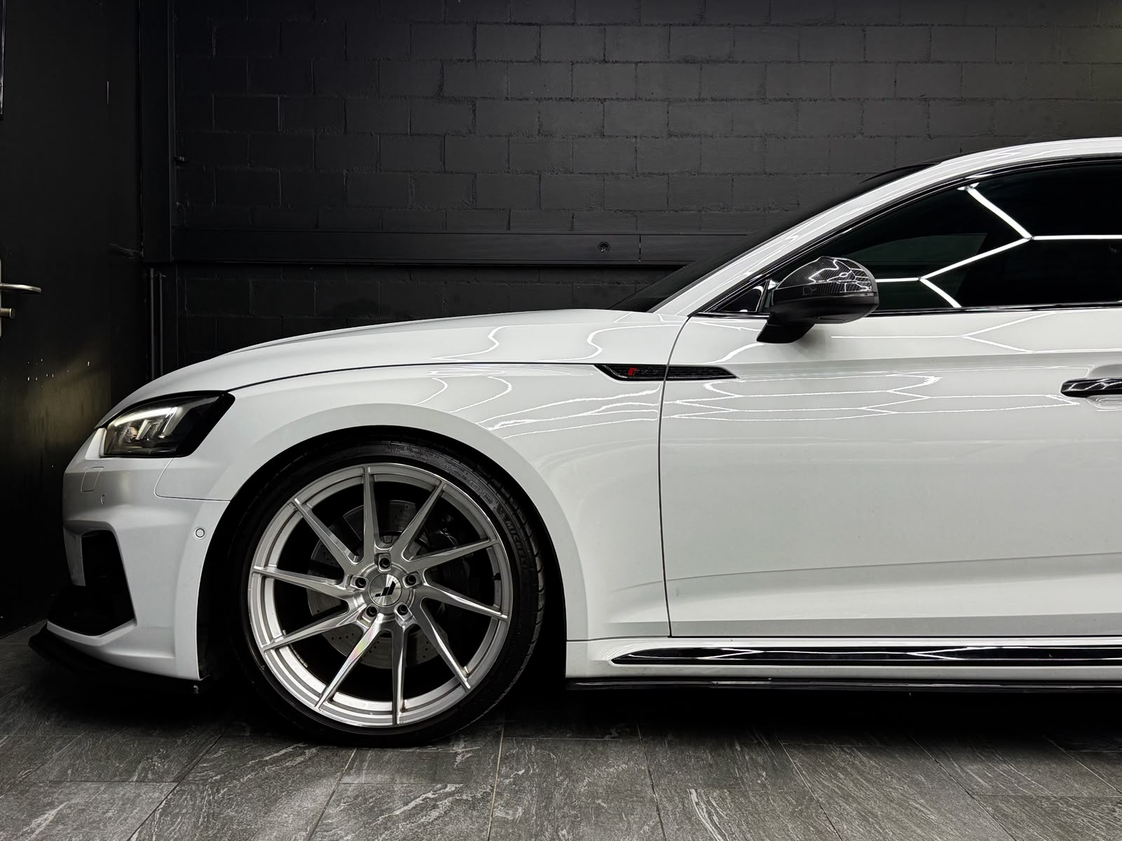 AUDI RS5 Sportback 2.9 TFSI quattro tiptronic-image-5