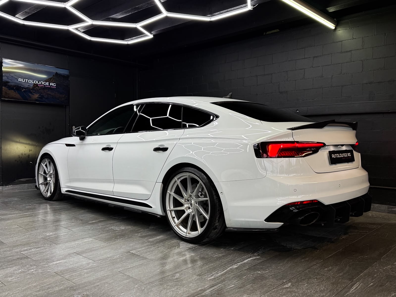 AUDI RS5 Sportback 2.9 TFSI quattro tiptronic-image-4