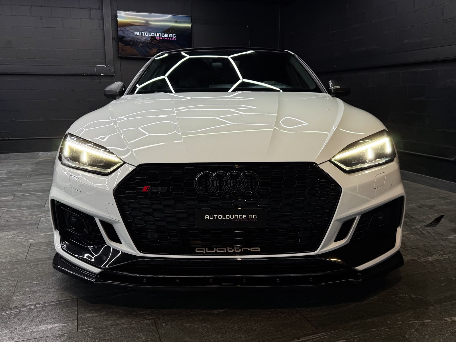 AUDI RS5 Sportback 2.9 TFSI quattro tiptronic-image-2