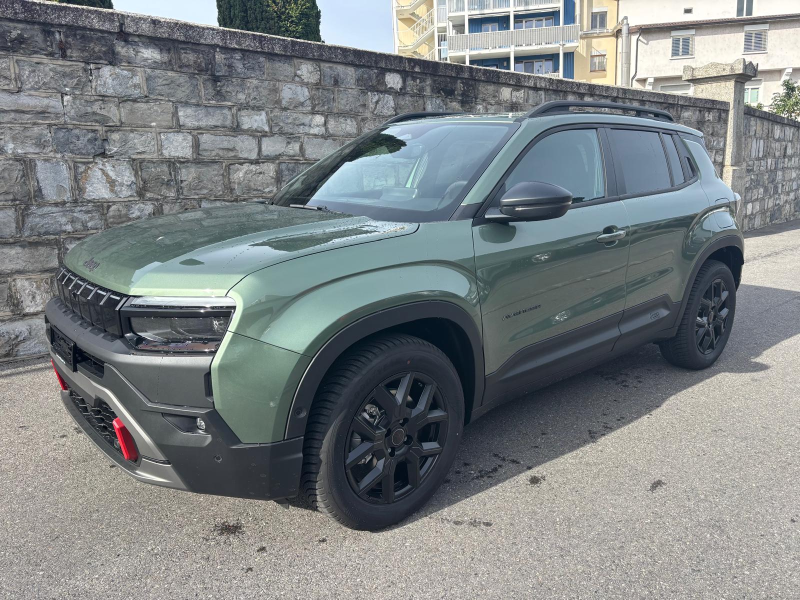 JEEP Avenger 1.2 Turbo MHEV Overland Leather 4xe-image-3