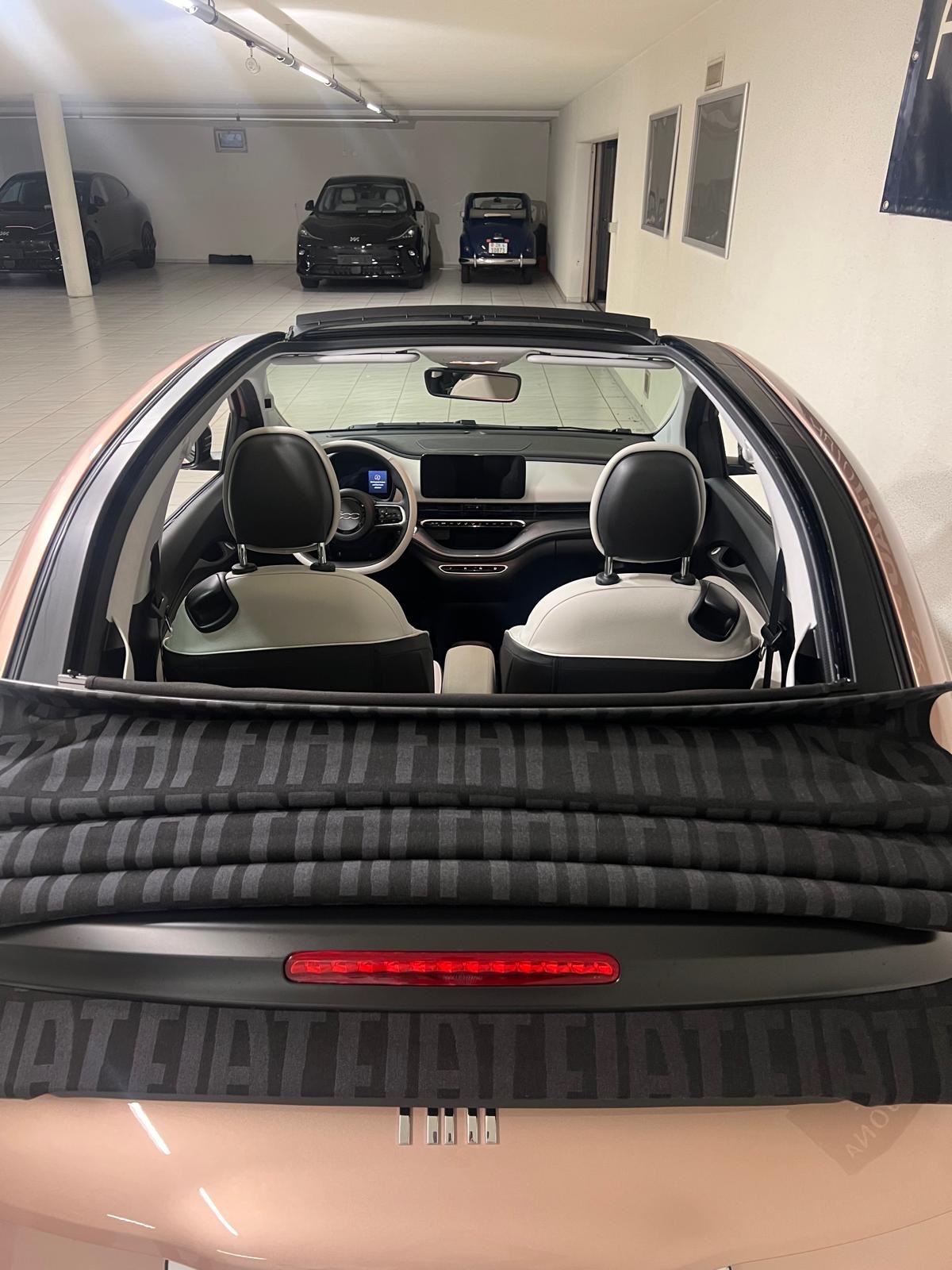 FIAT 500 electric 87 kW La Prima-image-8