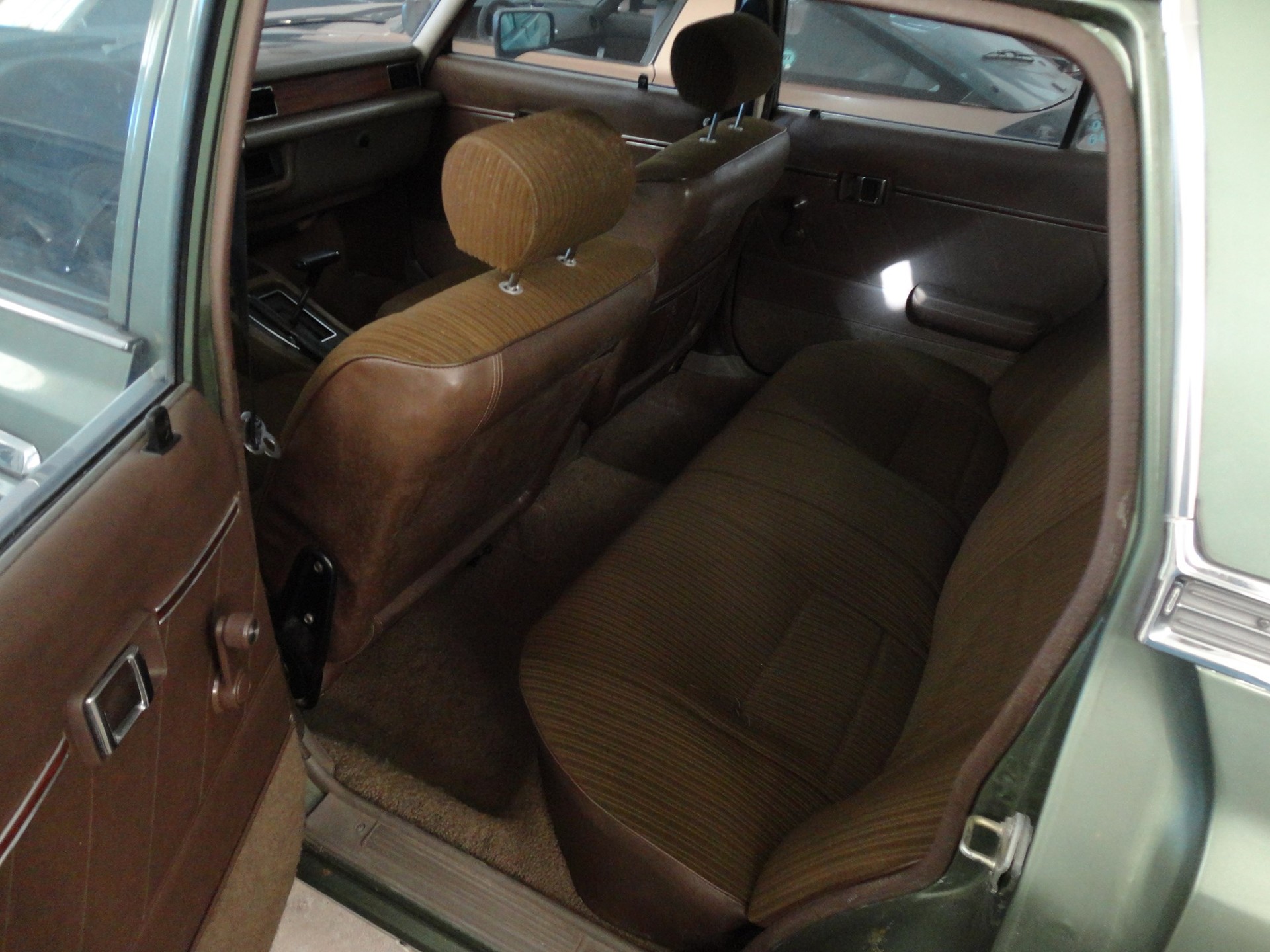 MAZDA 929 L-image-7