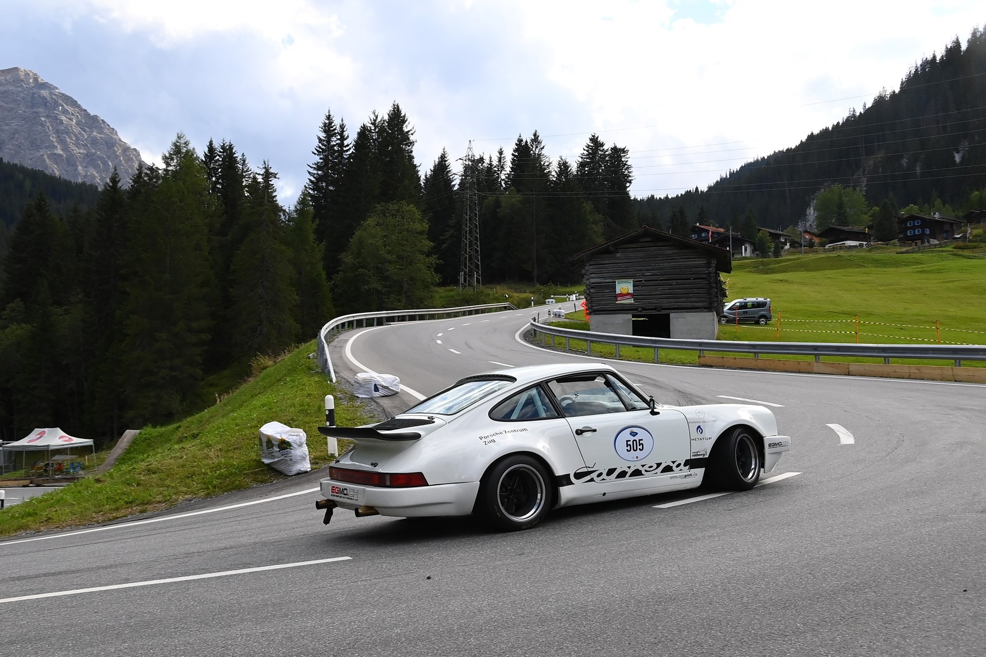PORSCHE 911 RS-image-7
