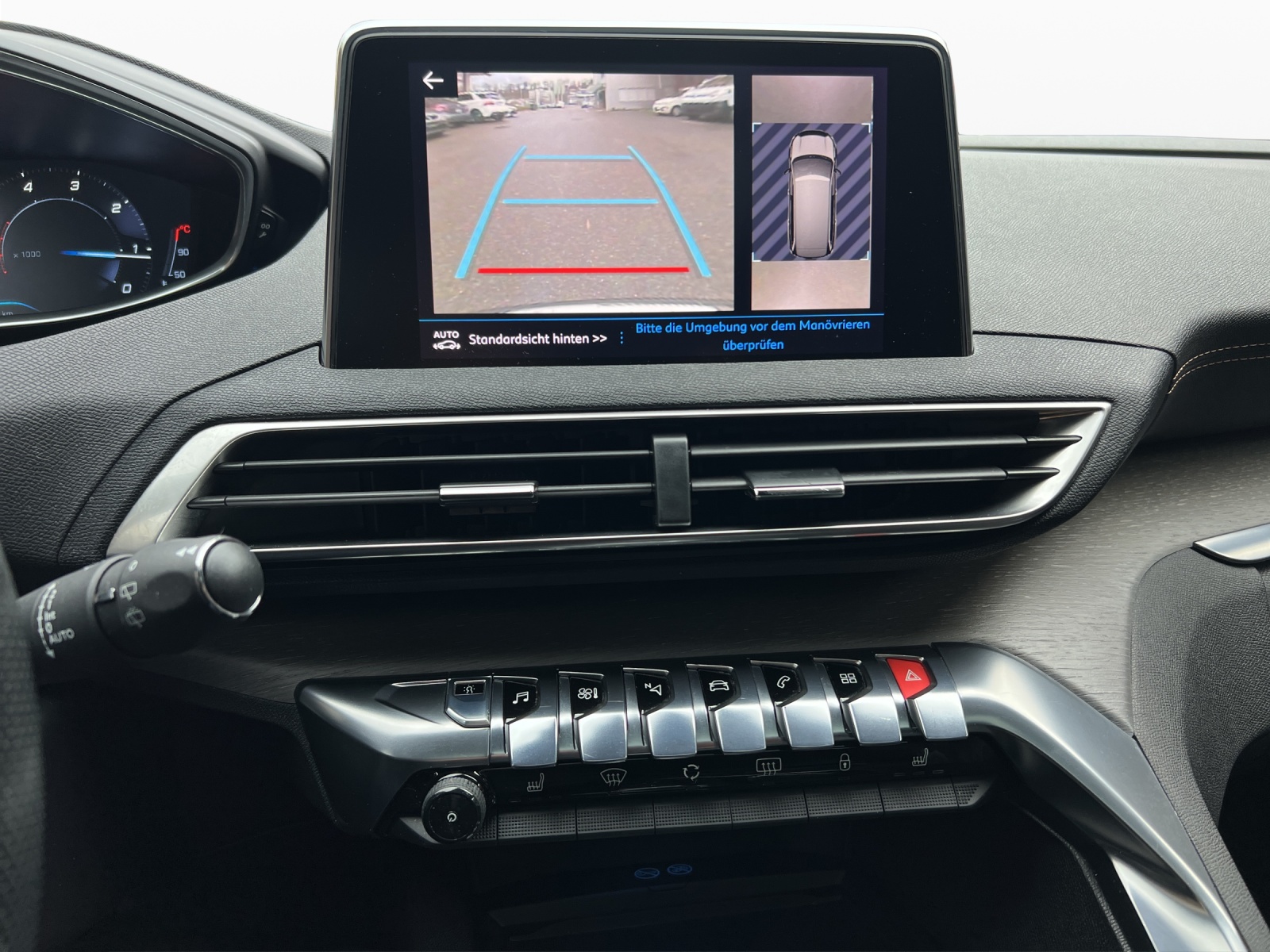 PEUGEOT 5008 2.0 BlueHDi GT EAT-image-13