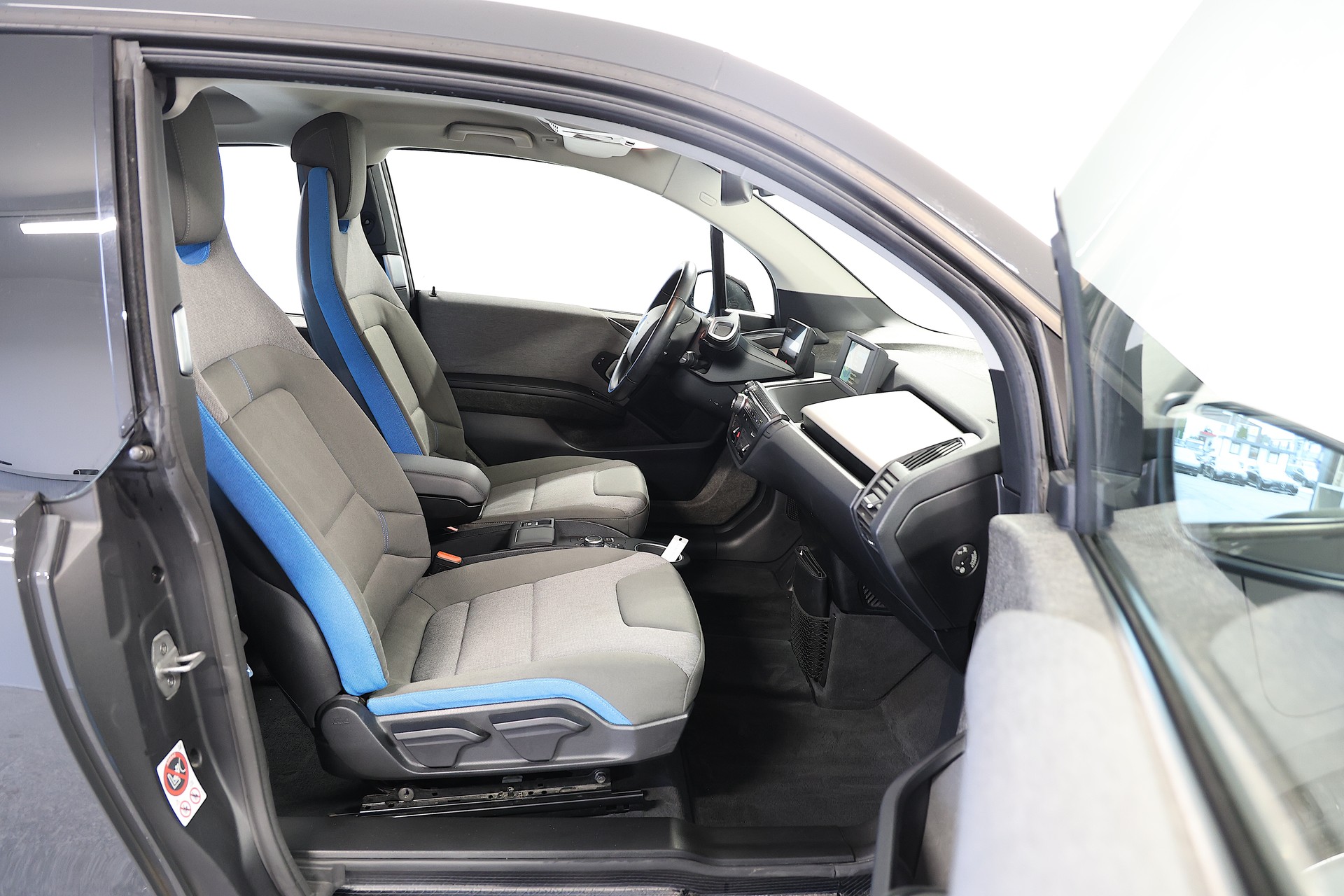 BMW i3 (60Ah) Range Extender-image-11