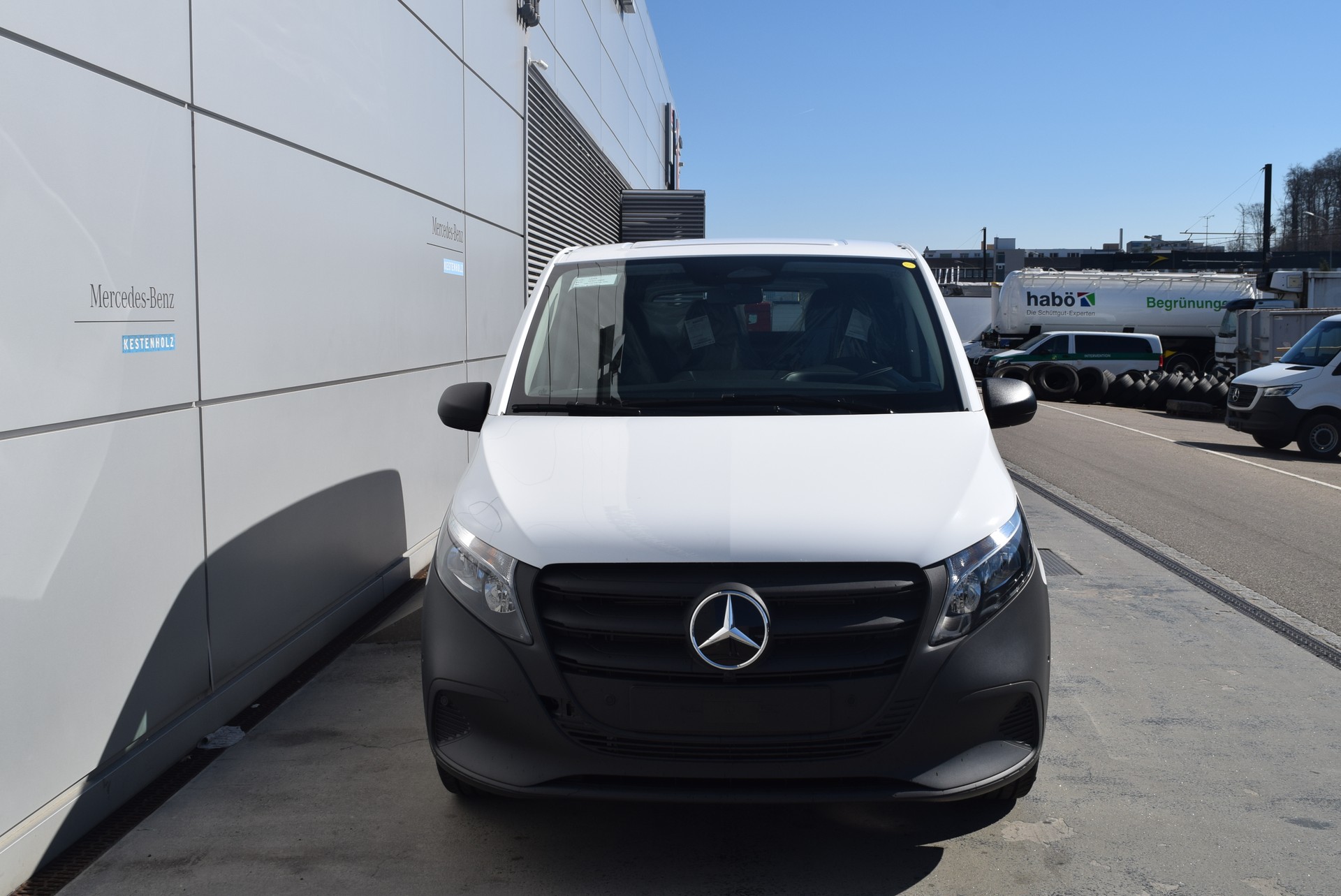 MERCEDES-BENZ Vito 114 CDI Lang 9G-TRONIC PRO-showroom-element-1