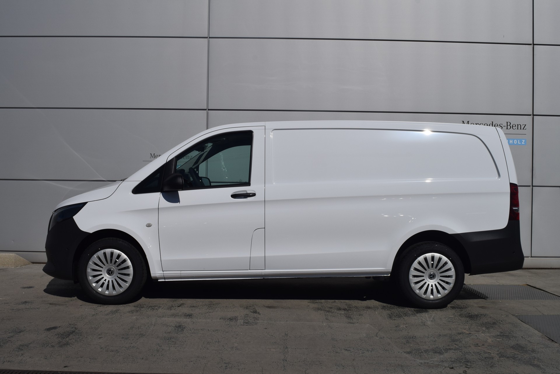 MERCEDES-BENZ Vito 114 CDI Lang 9G-TRONIC PRO-showroom-element-2
