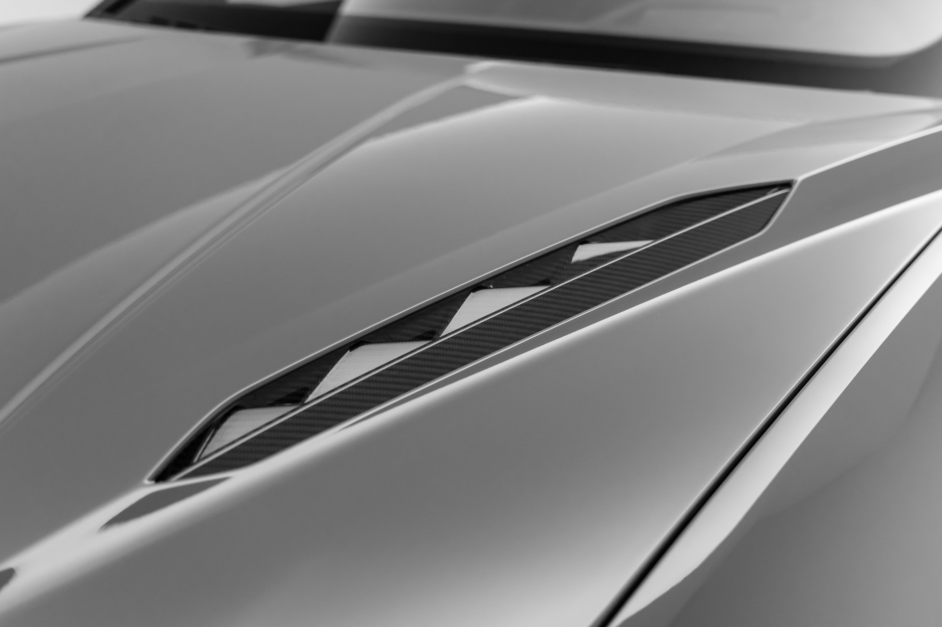 LAMBORGHINI Performante-image-13