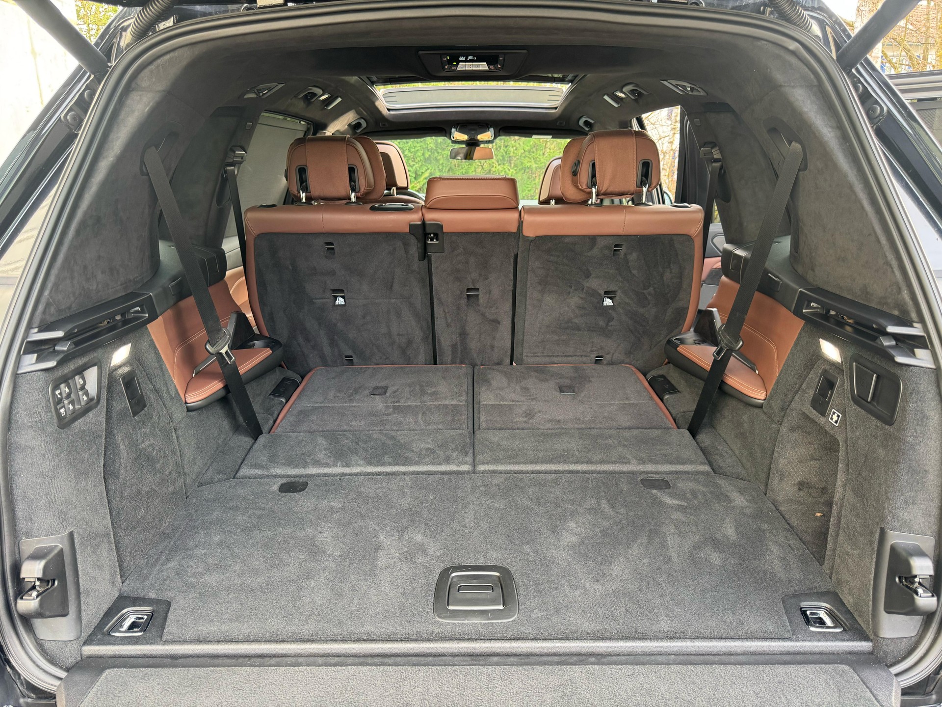 BMW X7 xDrive M50d Steptronic-image-16