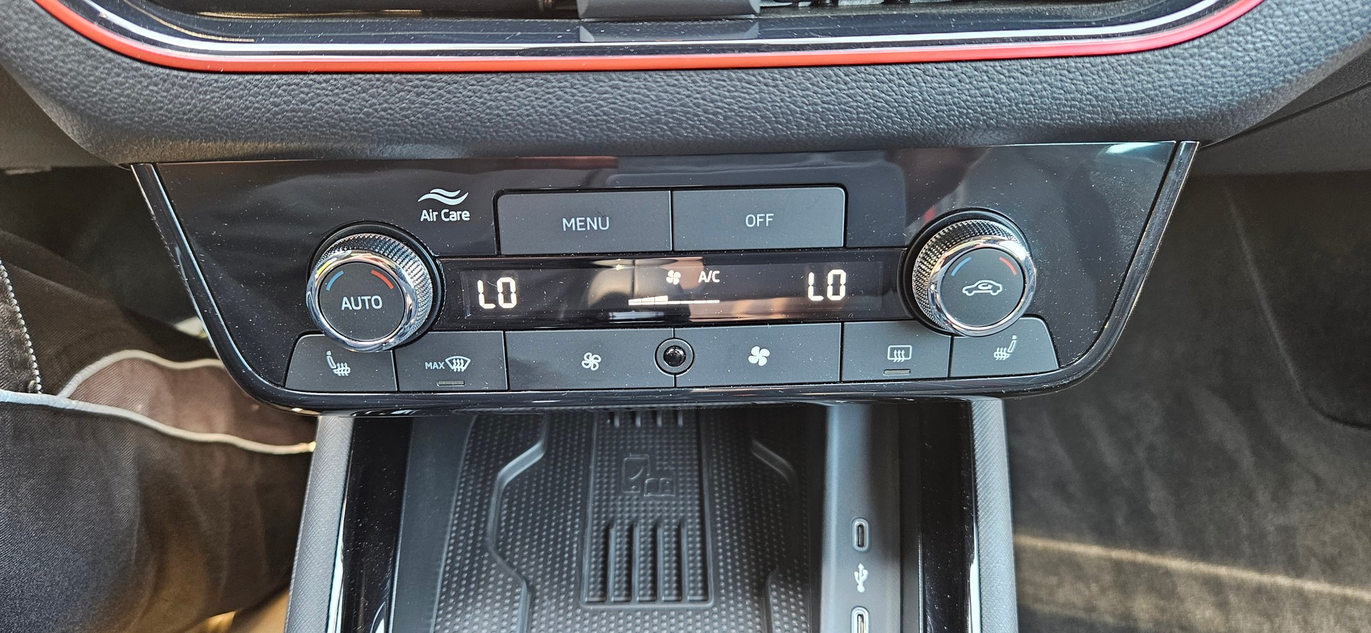 SKODA Scala 1.0 TSI Monte Carlo DSG-image-10