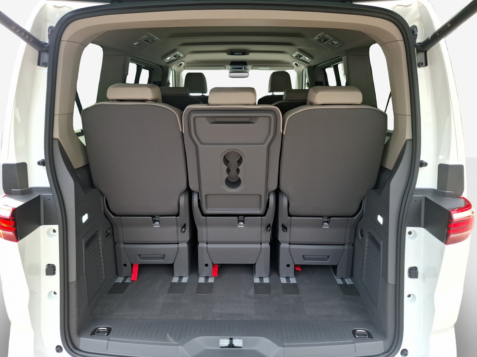 VW Multivan 2.0 TDI Liberty DSG-image-12