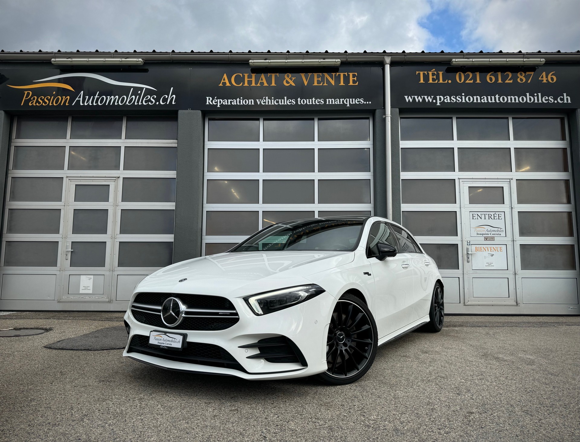 MERCEDES-BENZ A 35 AMG 4Matic Speedshift - Véhicule Suisse (CH)-image-15
