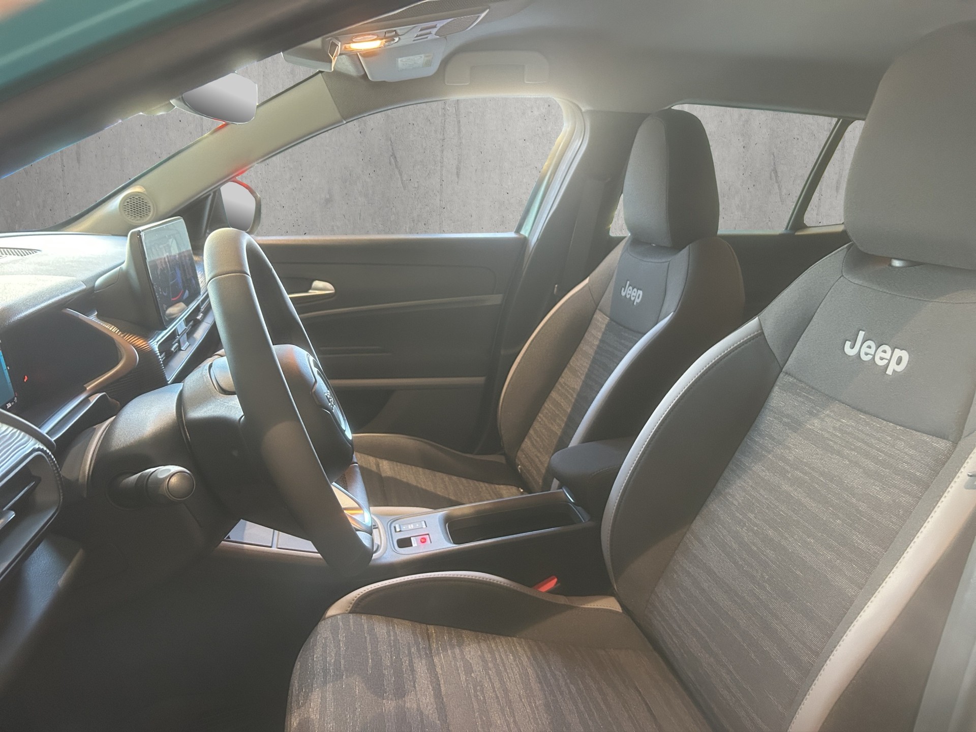 JEEP Avenger Longitude 156cv Business-image-7