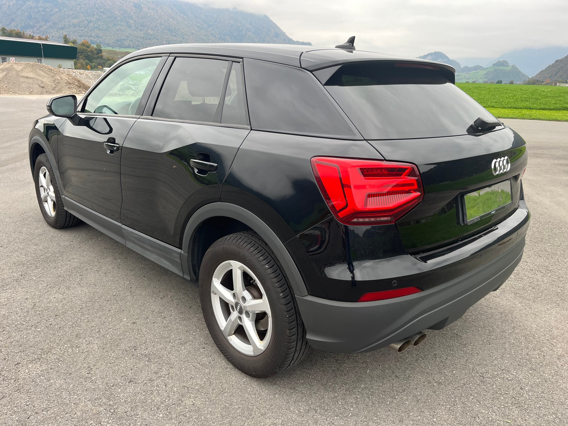 AUDI Q2 35 TFSI AttractionI S-tronic-image-15