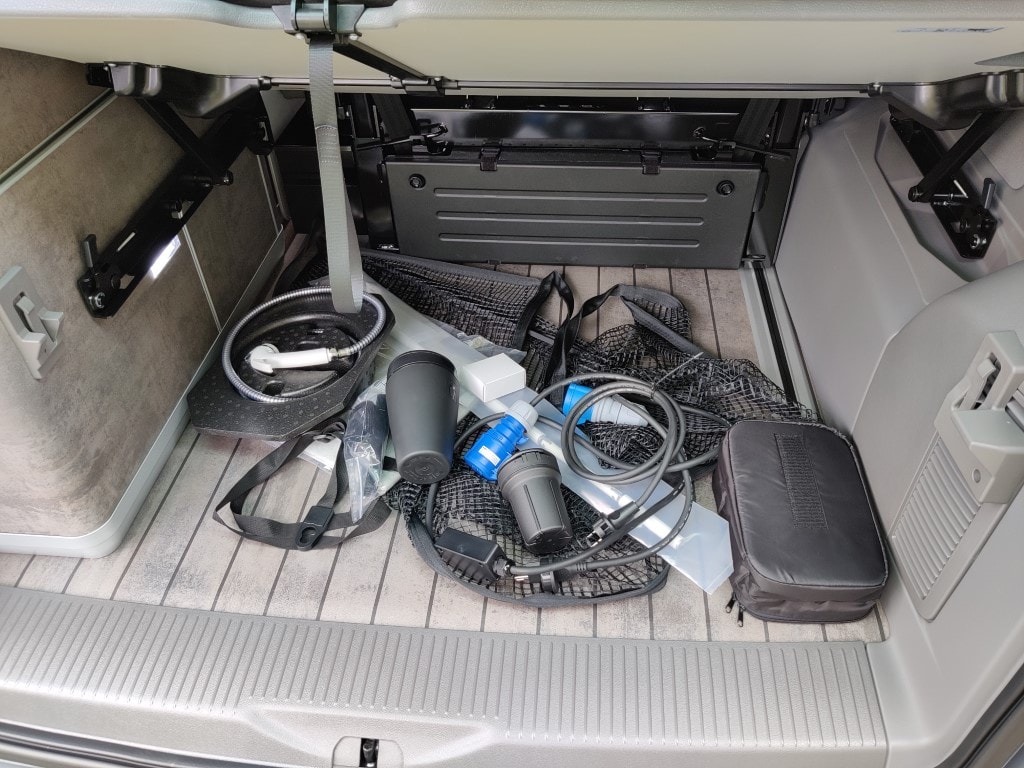 VW T6.1 California 2.0 TDI Ocean Last Edition DSG-image-9