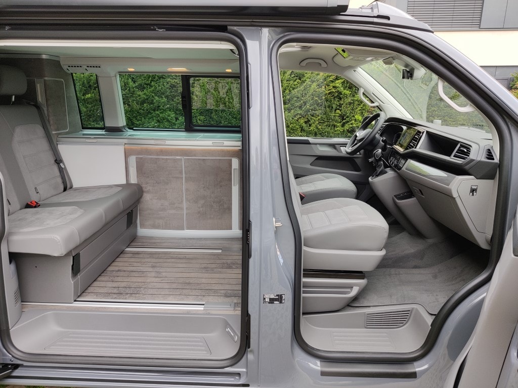 VW T6.1 California 2.0 TDI Ocean Last Edition DSG-image-4