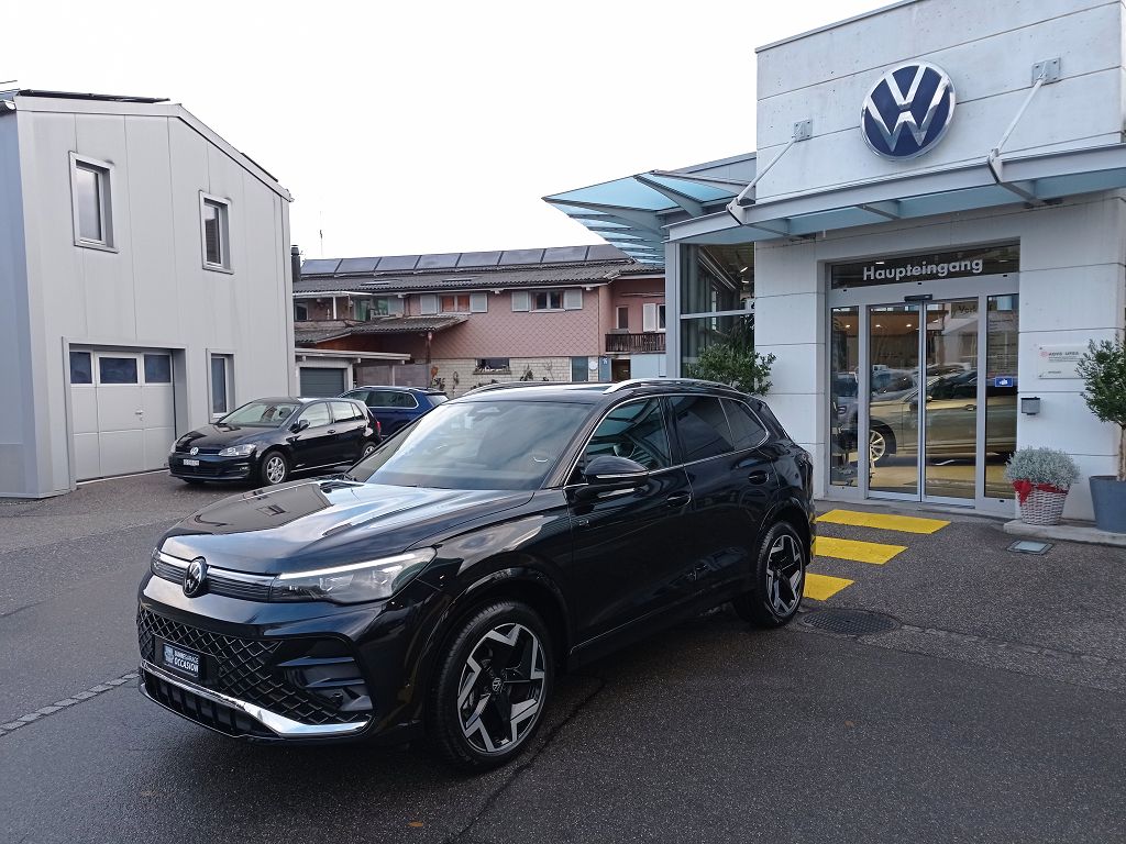 VW Tiguan 2.0 TDI SCR R-Line 4Motion DSG-image-2