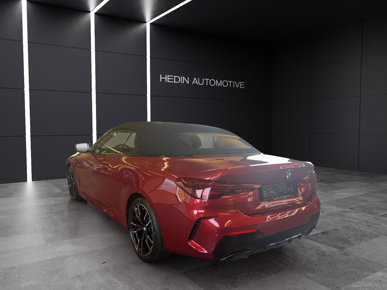 BMW M440i xDrive Cabrio-image-2