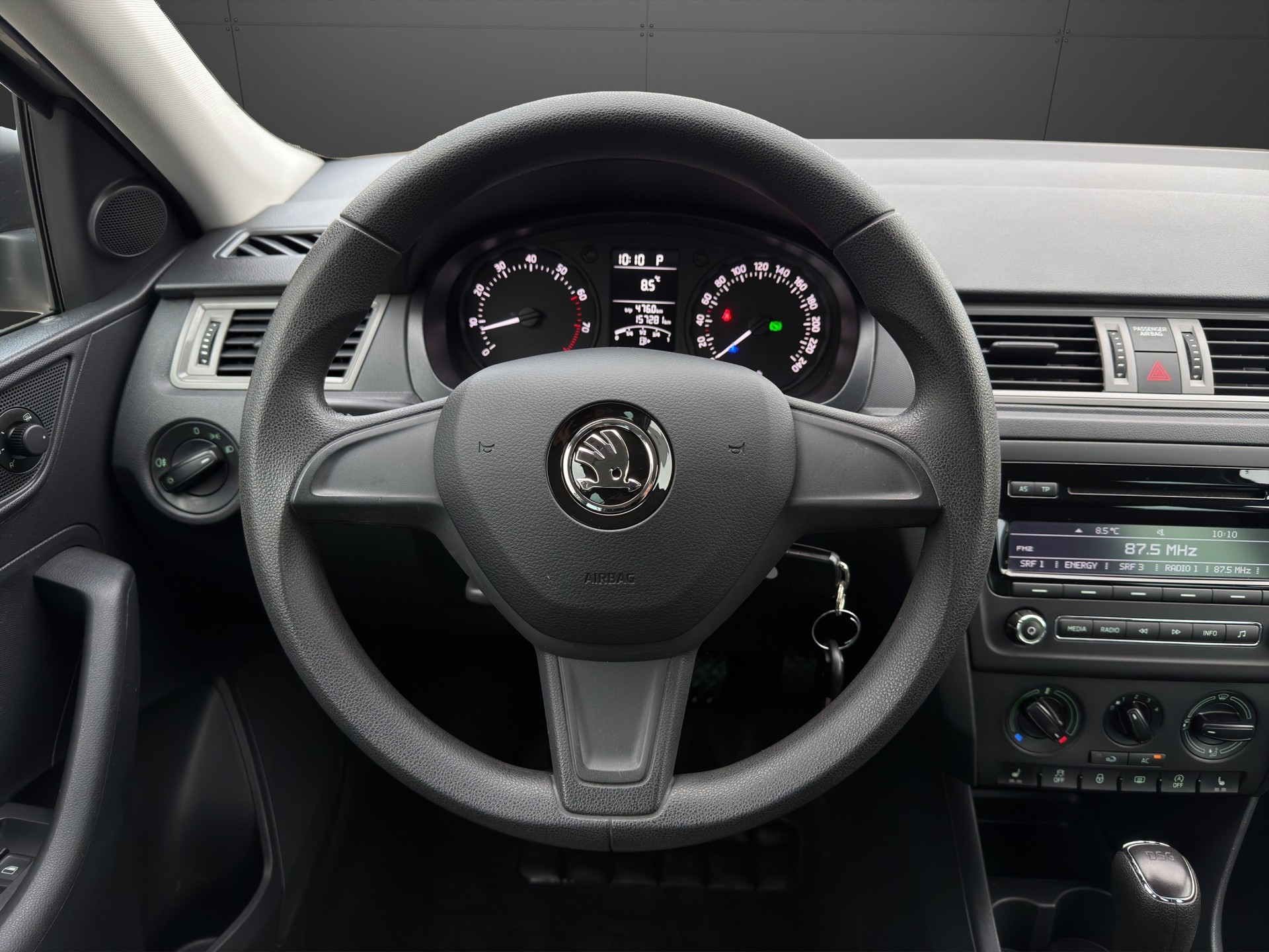 SKODA Rapid Spaceback 1.4 TSI Active DSG-image-11