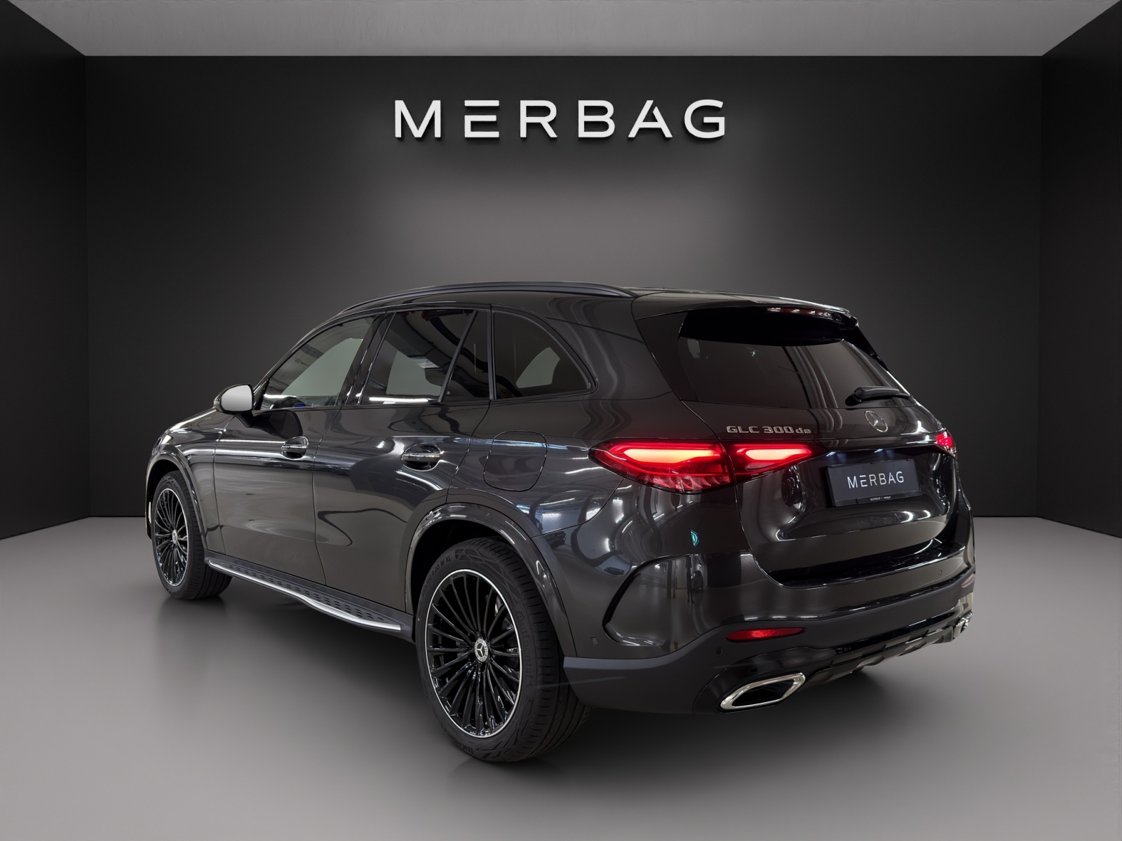 MERCEDES-BENZ GLC 300 de 4Matic 9G-Tronic-image-4