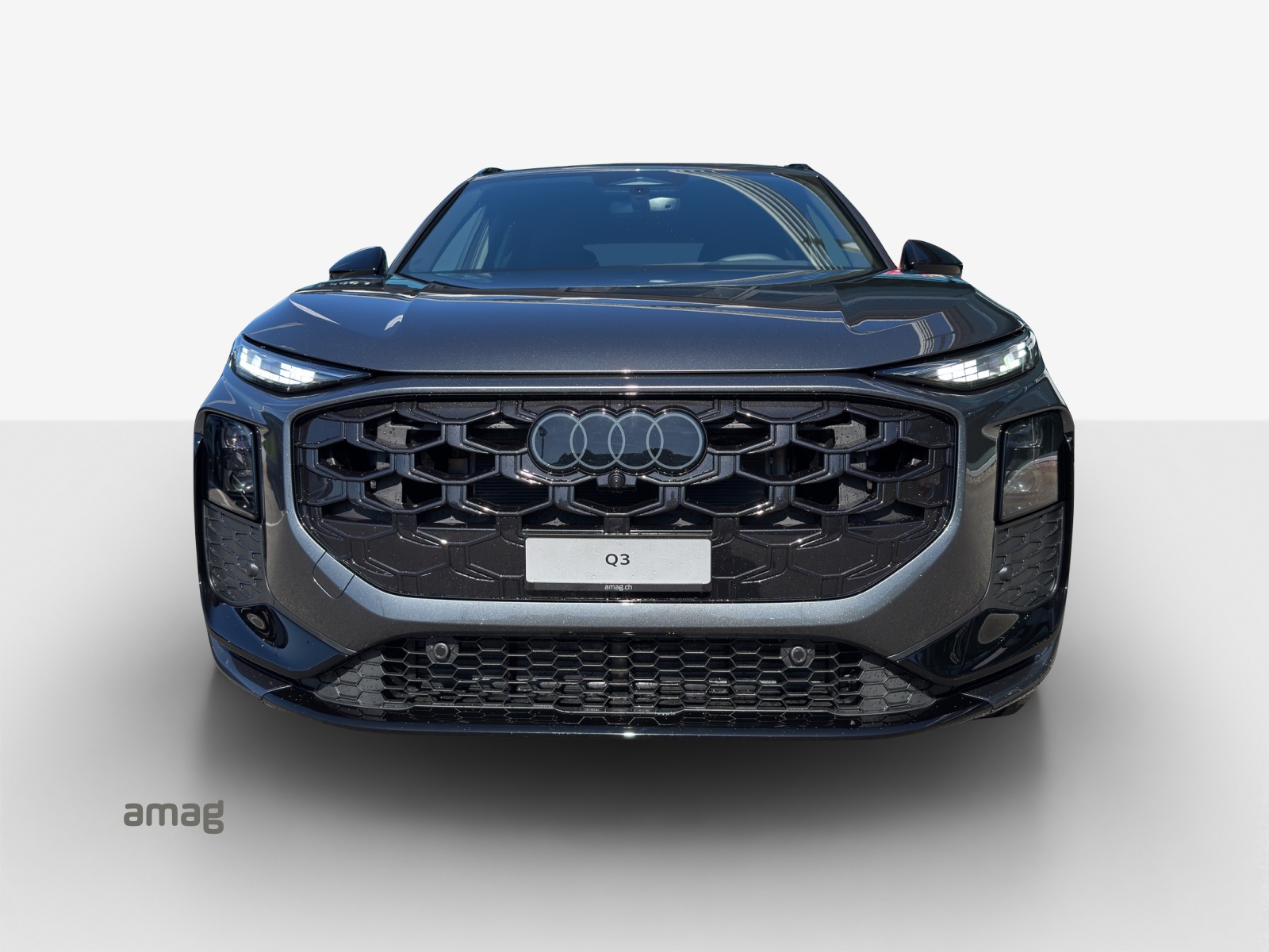 AUDI Q3 SUV 110 kW TFSI S tronic-image-8