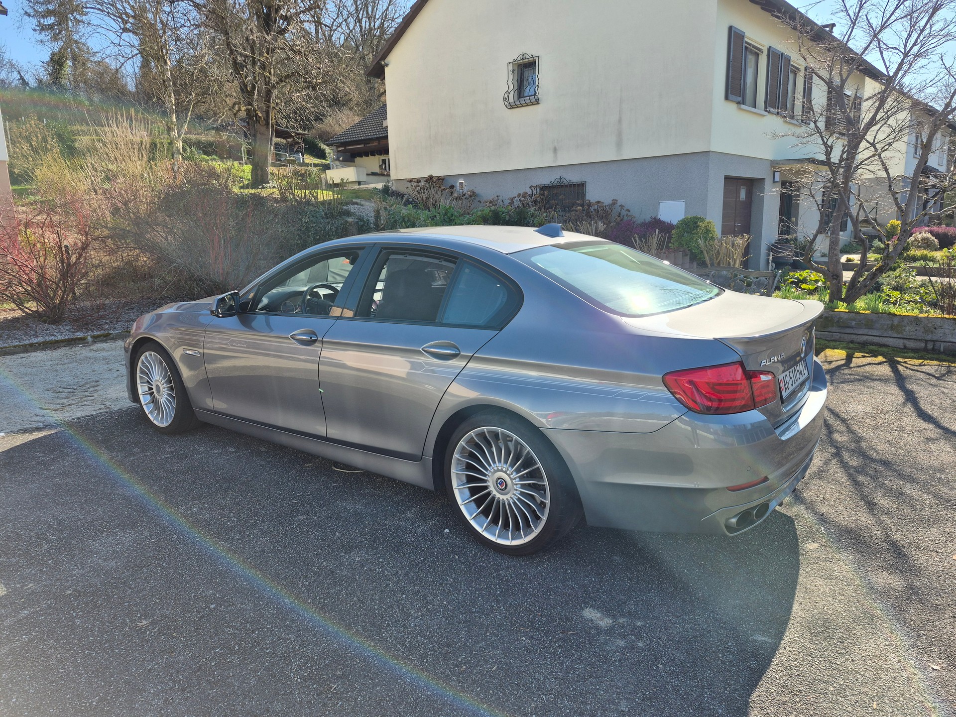BMW-ALPINA B5 BiTurbo 4.4 V8 Switch-Tronic-image-2