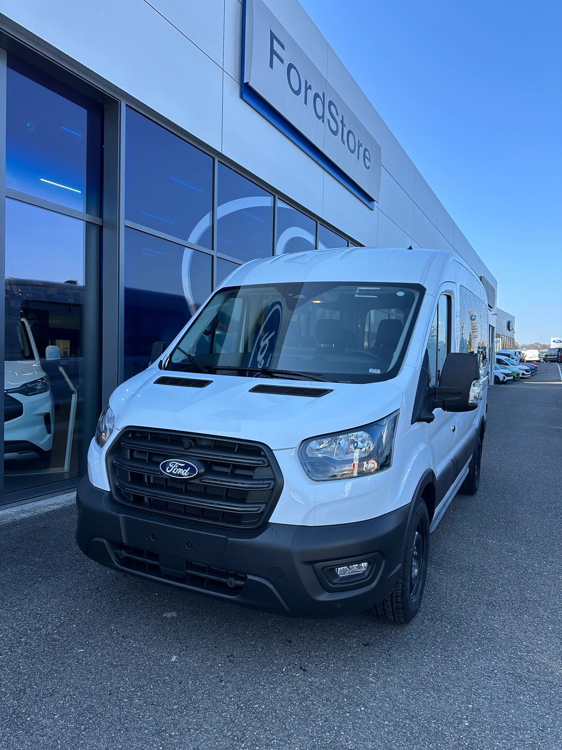FORD Transit combi 350 L2 2.0 EcoBl Trend/150CV/Aut.