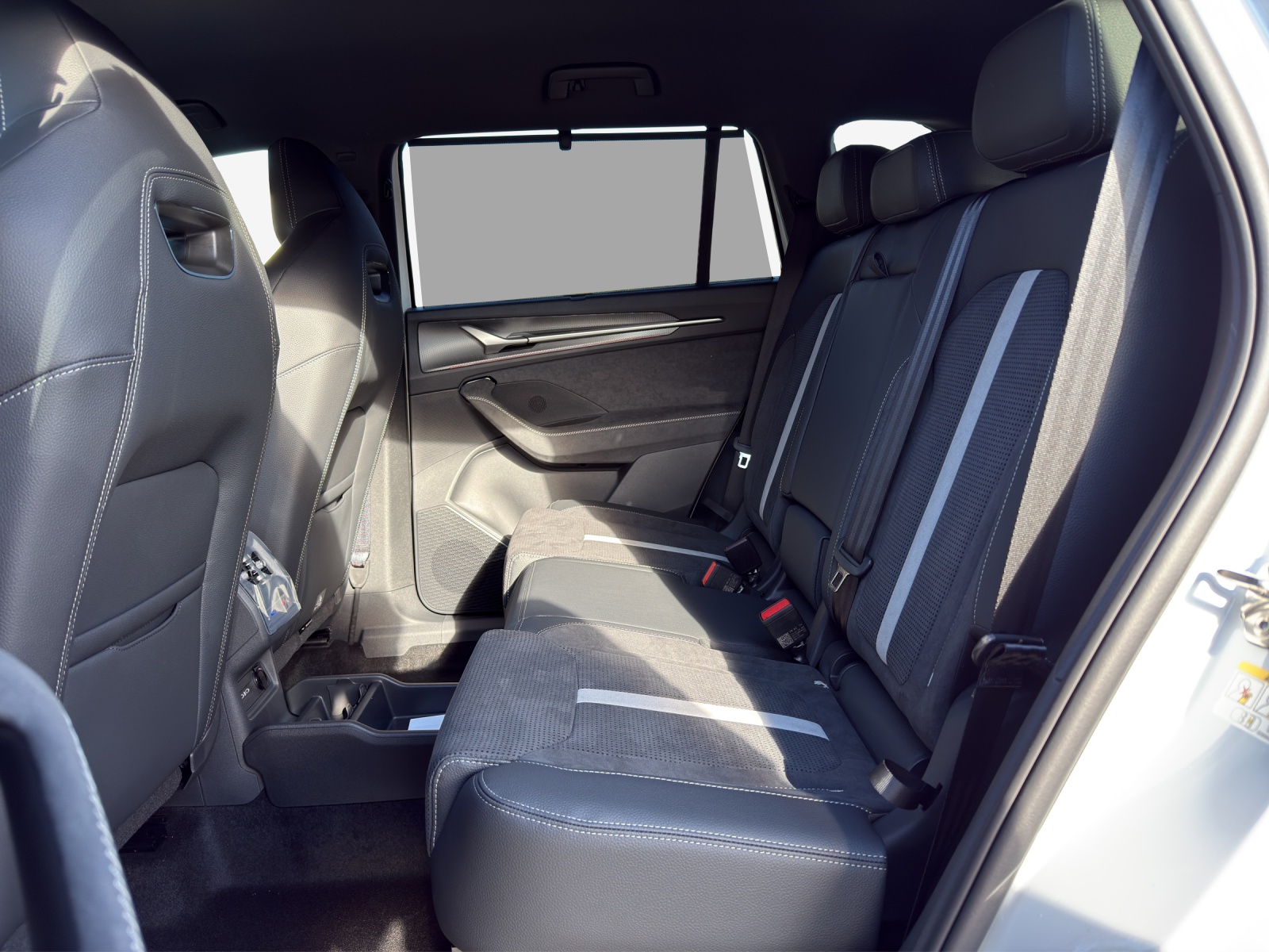 SKODA Kodiaq 2.0 TSI Sportline 4x4-image-11